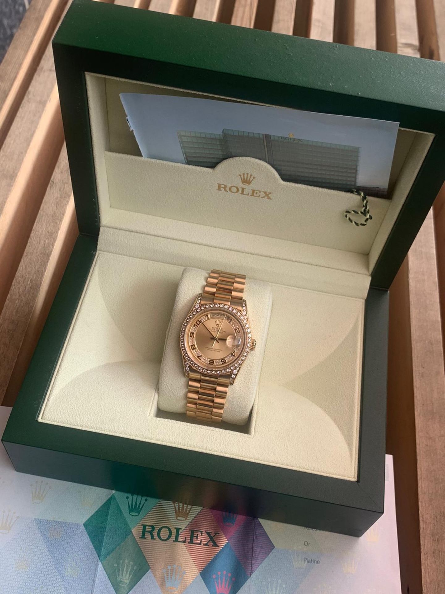 2006 ROLEX OYSTER PERPETUAL DAY - DATE 36MM GOLD & DIAMONDS FACTORY - Image 3 of 13