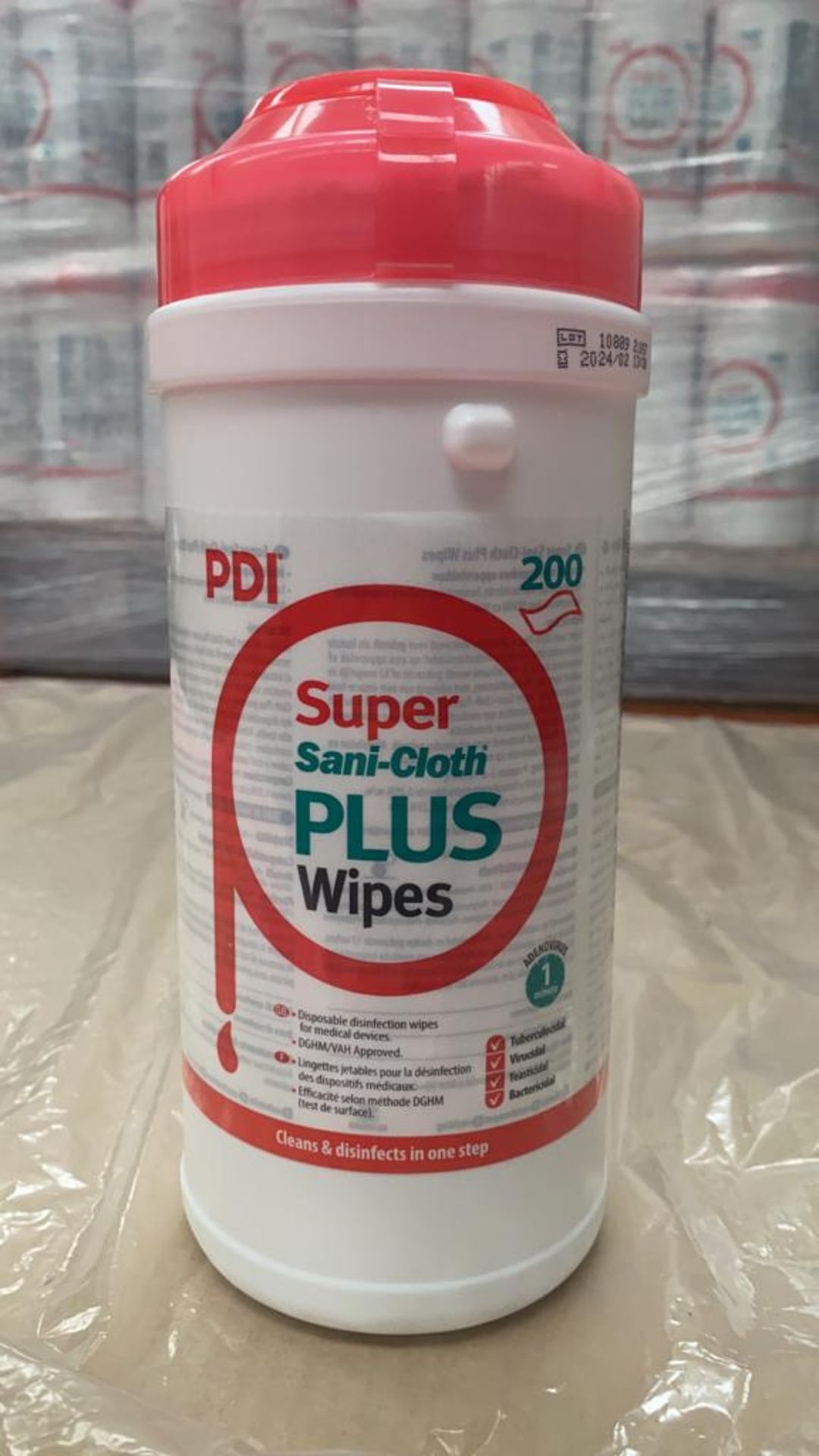 SUPER SANI-CLOTH PLUS 200 WIPES (QTY 480 ON PALLET) - Image 2 of 3