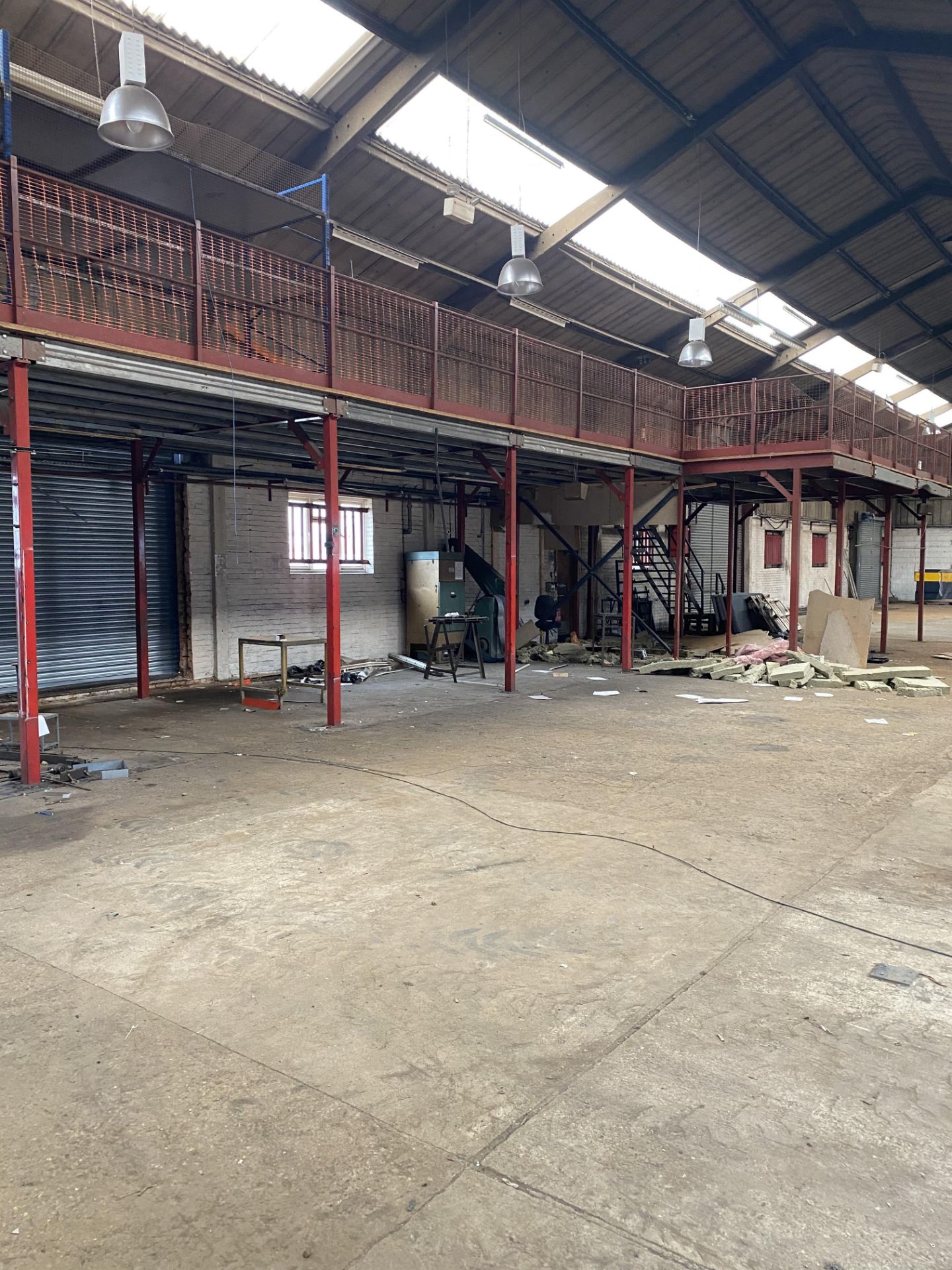 MEZZANINE FLOOR HEAVY DUTY ONLY **APPROX 105.24 SQ METERS**DISMANTLED ALREADY** - Image 3 of 5