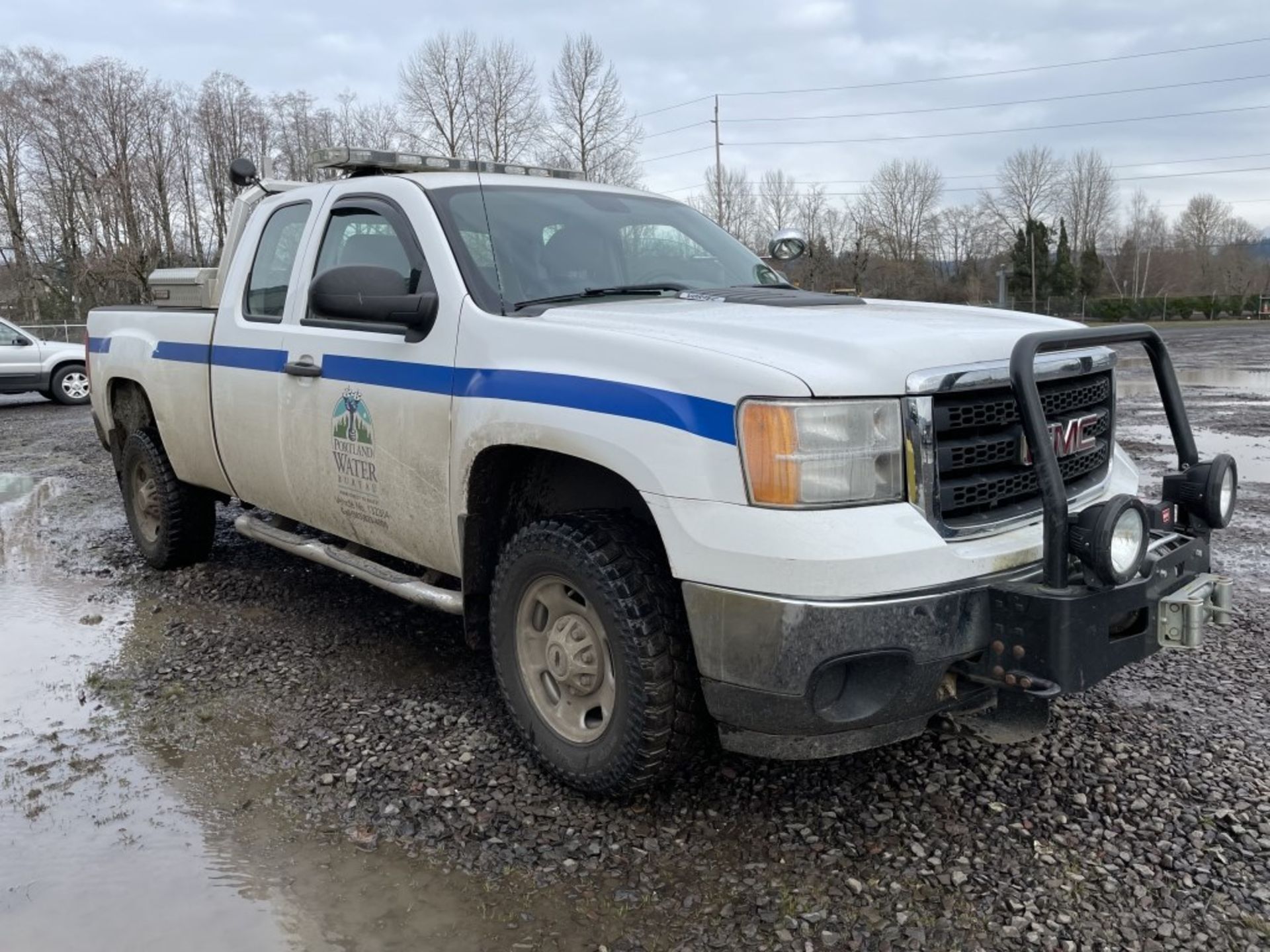 2013 GMC Sierra 4x4 Extra Cab Pickup - Image 2 of 21