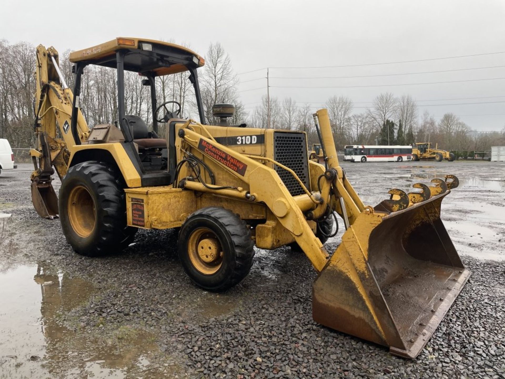 1995 John Deere 310D 4x4 Loader Backhoe - Image 2 of 24