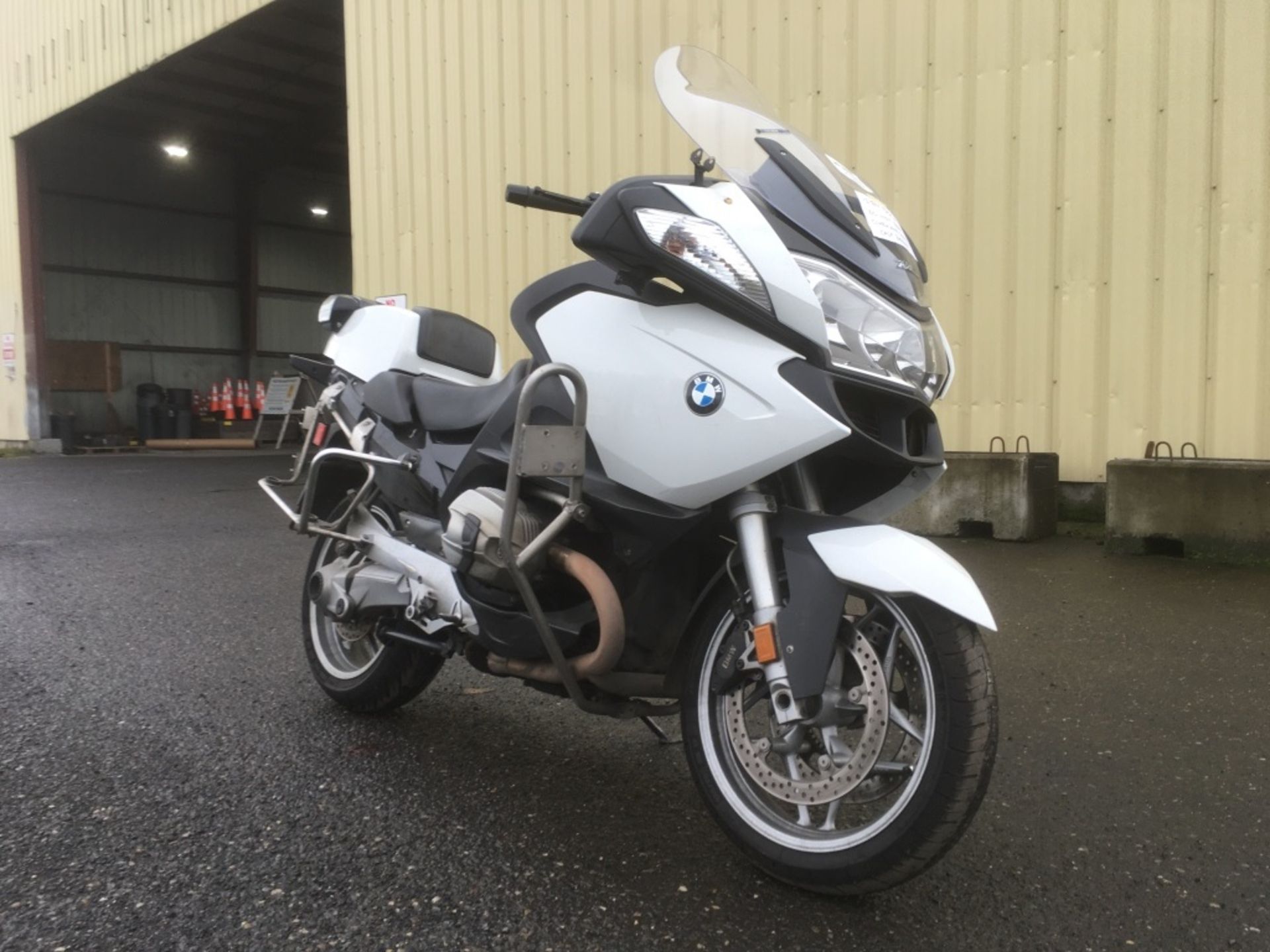 2013 BMW R1200RTP Motorcycle - Image 2 of 18