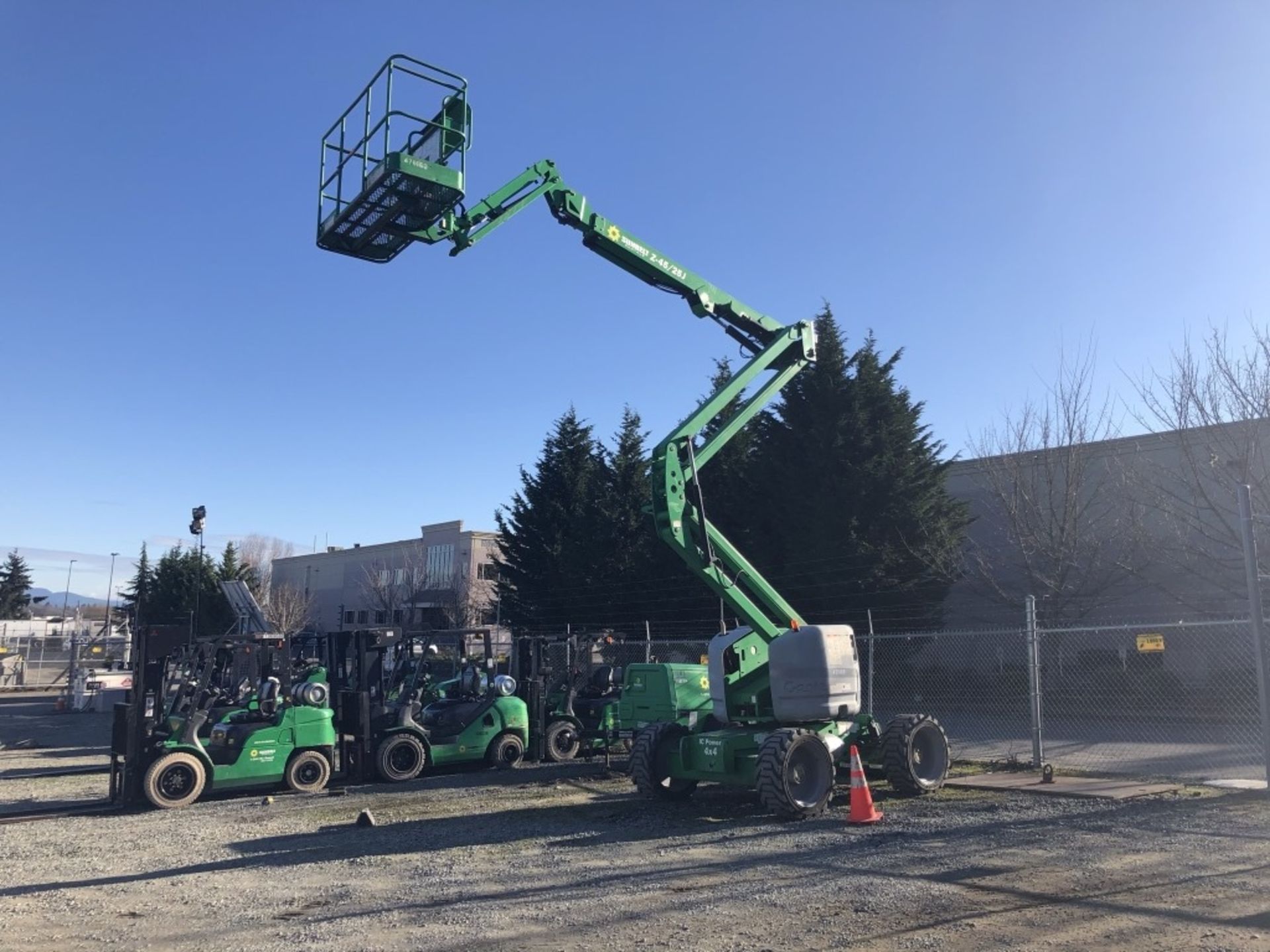 2012 Genie Z45/25J Articulating Boom Lift