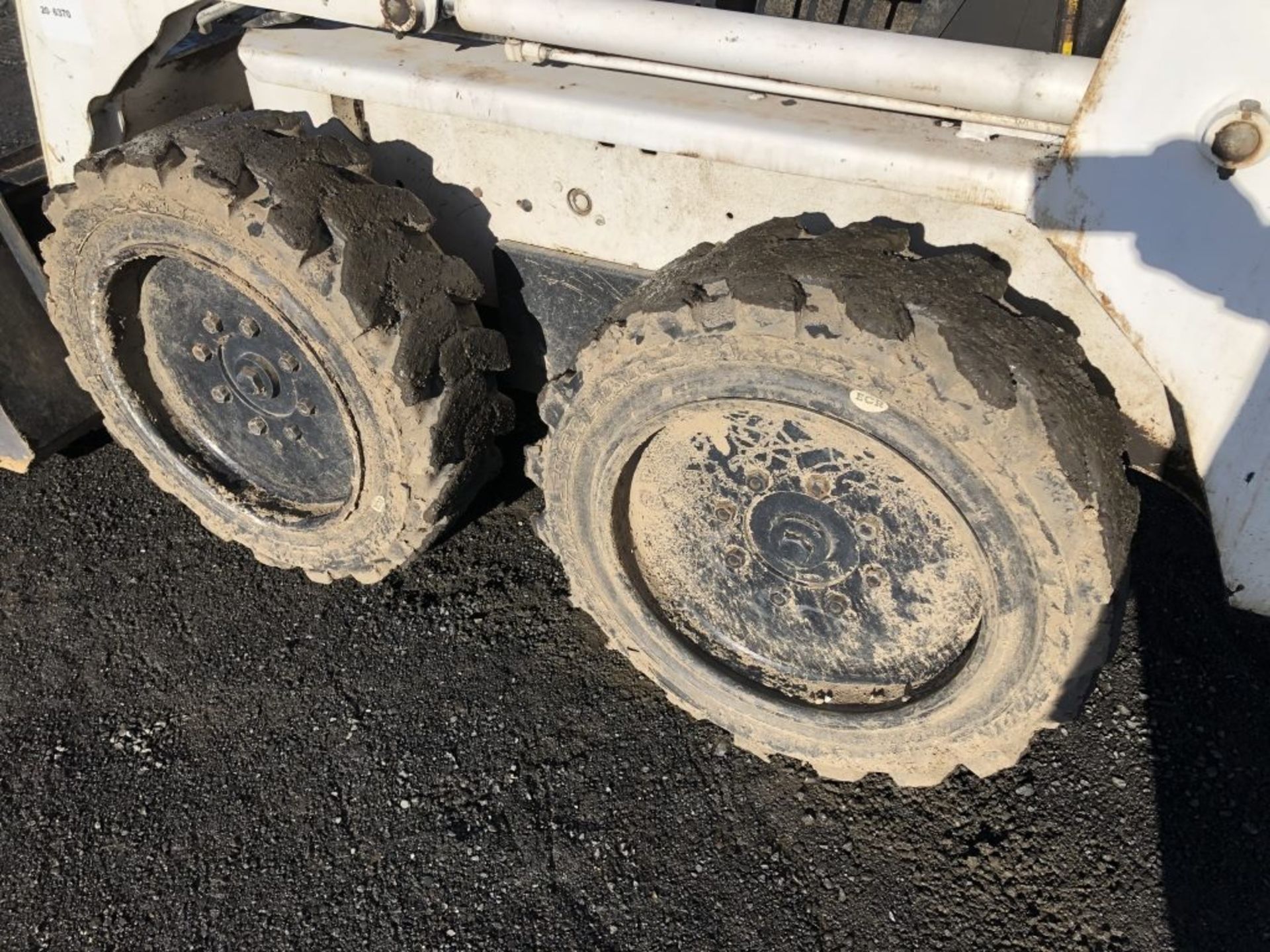 Bobcat 743B Skid Steer Loader - Image 5 of 22