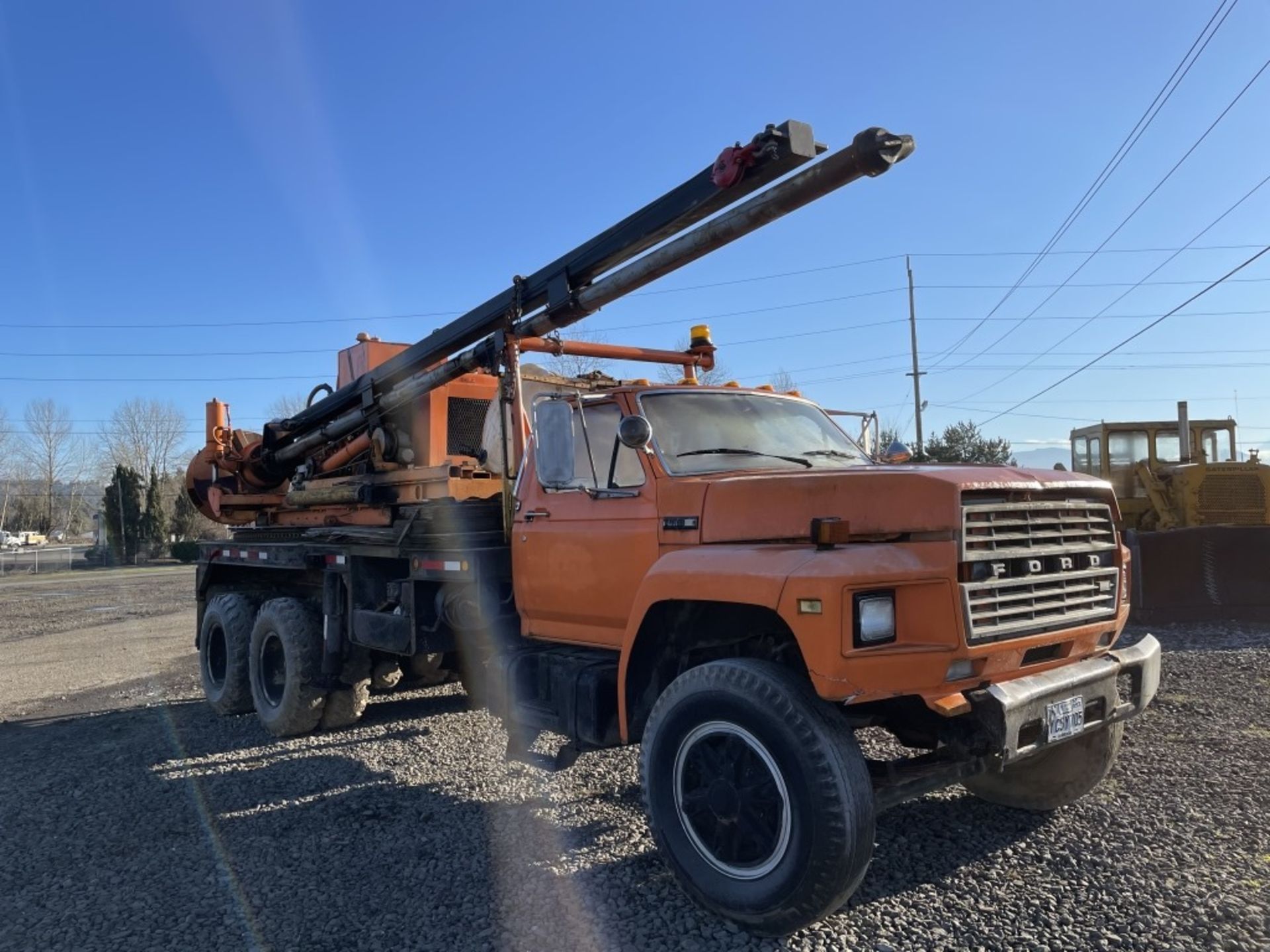 1983 Ford F8000 T/A Boring Truck - Image 2 of 33