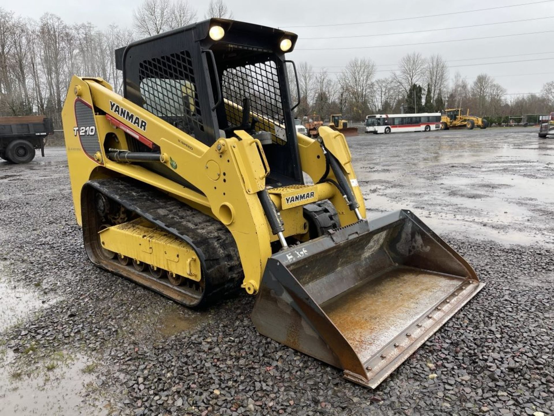 2015 Yanmar T210 Compact Track Loader - Image 2 of 23