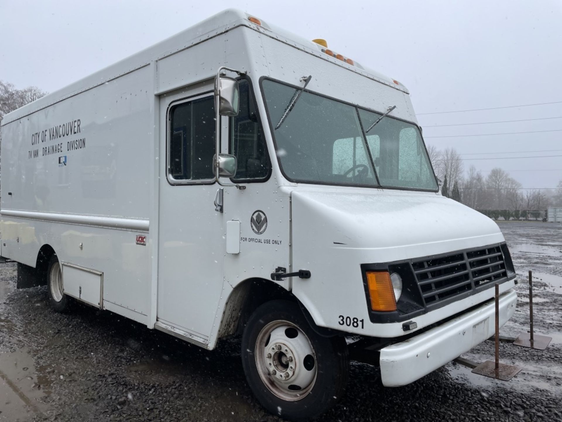 2004 Workhorse P42 Sewer Camera Van - Image 2 of 38