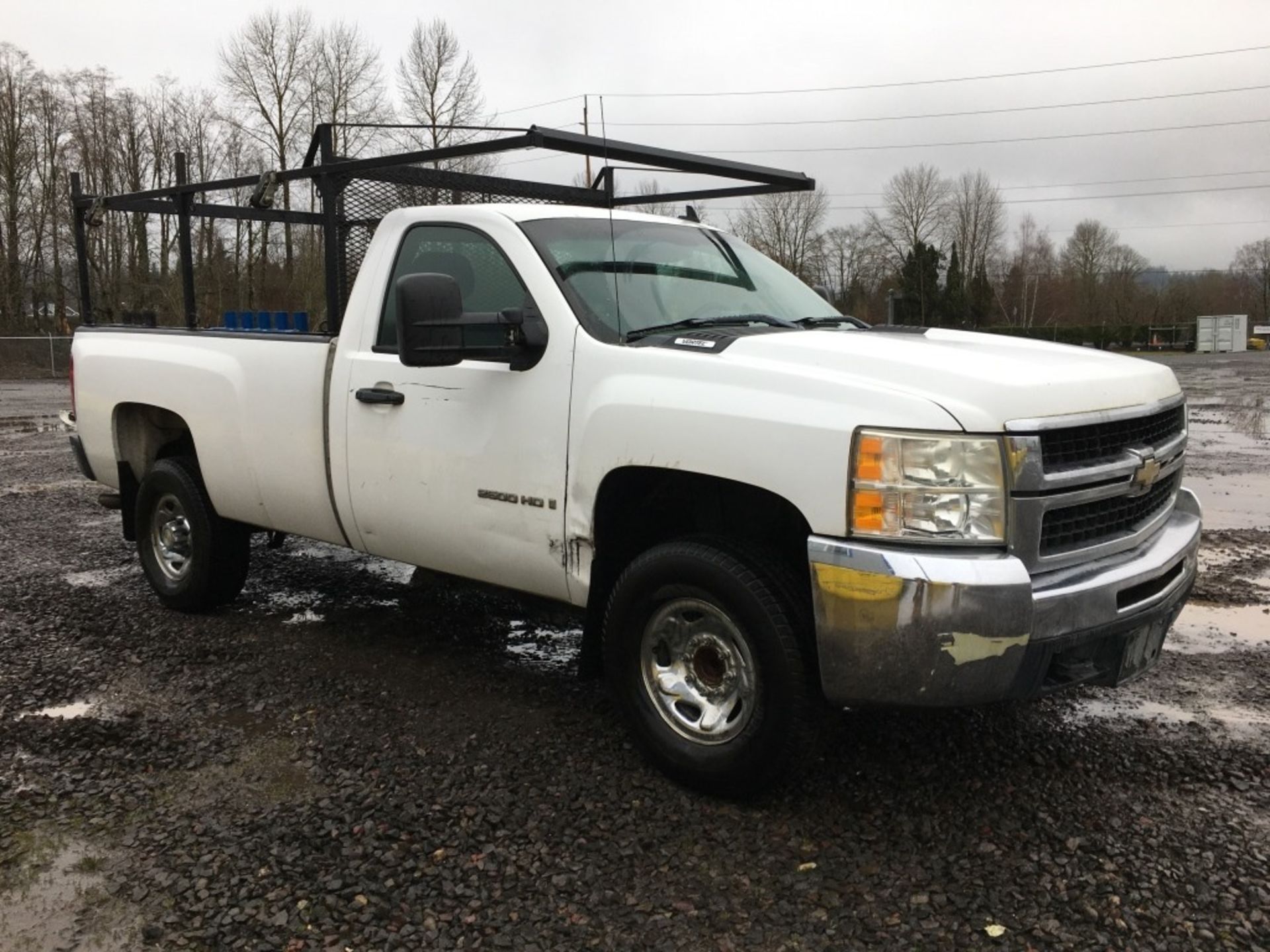 2007 Chevrolet Silverado 2500 Pickup - Image 2 of 21