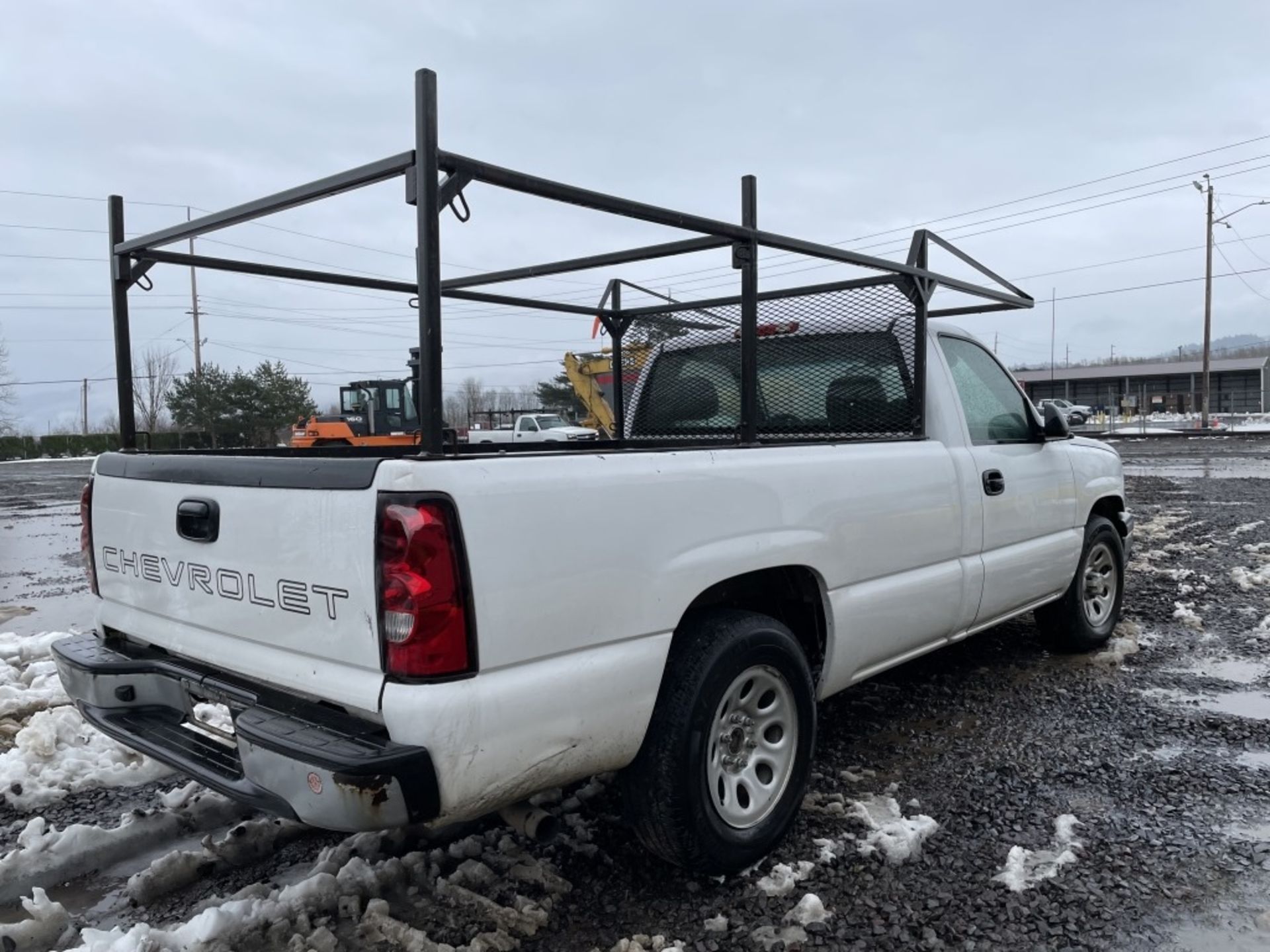 2007 Chevrolet Silverado Pickup - Image 3 of 16