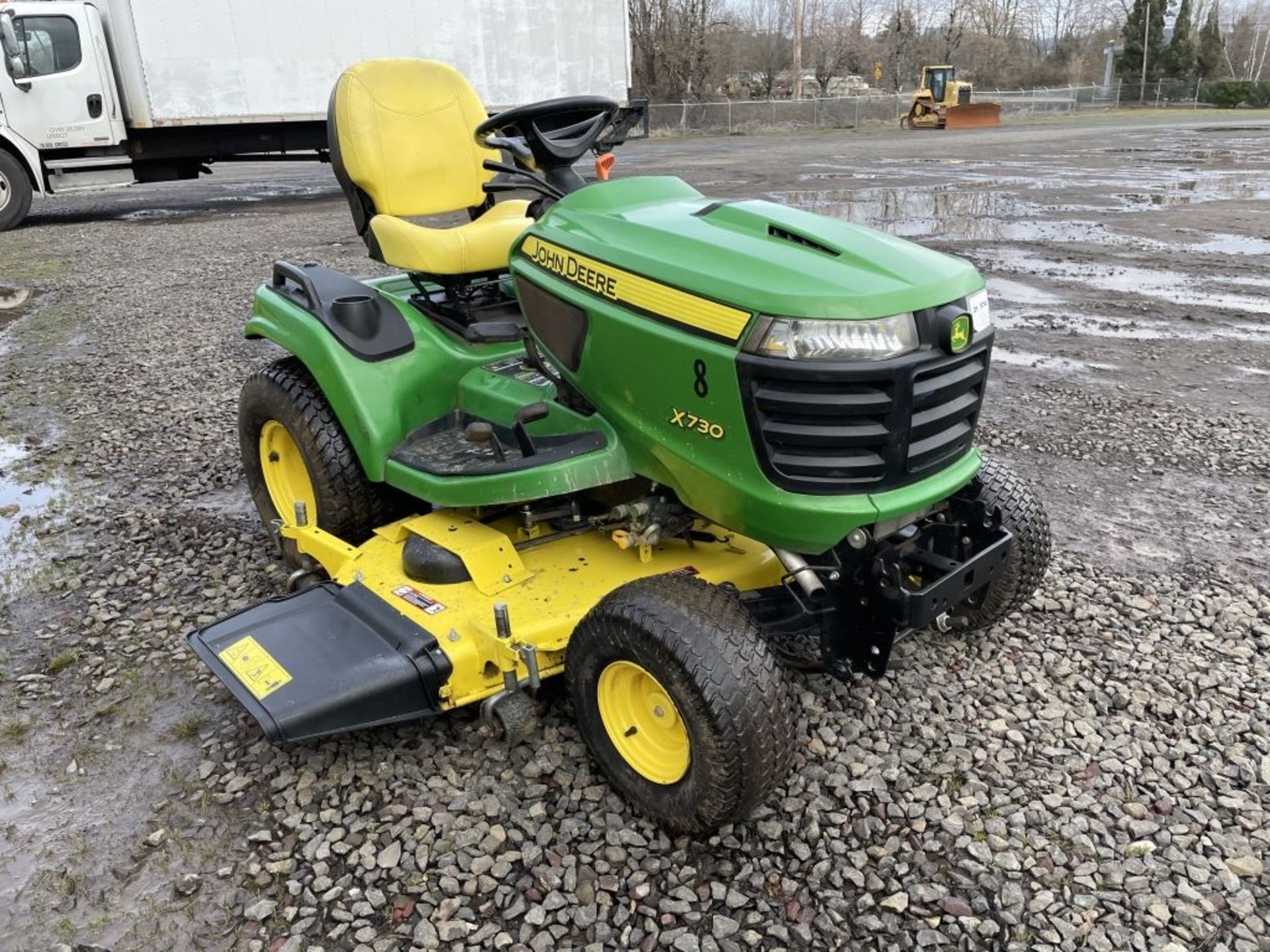 2015 John Deere X730 Ride On Mower - Image 2 of 19