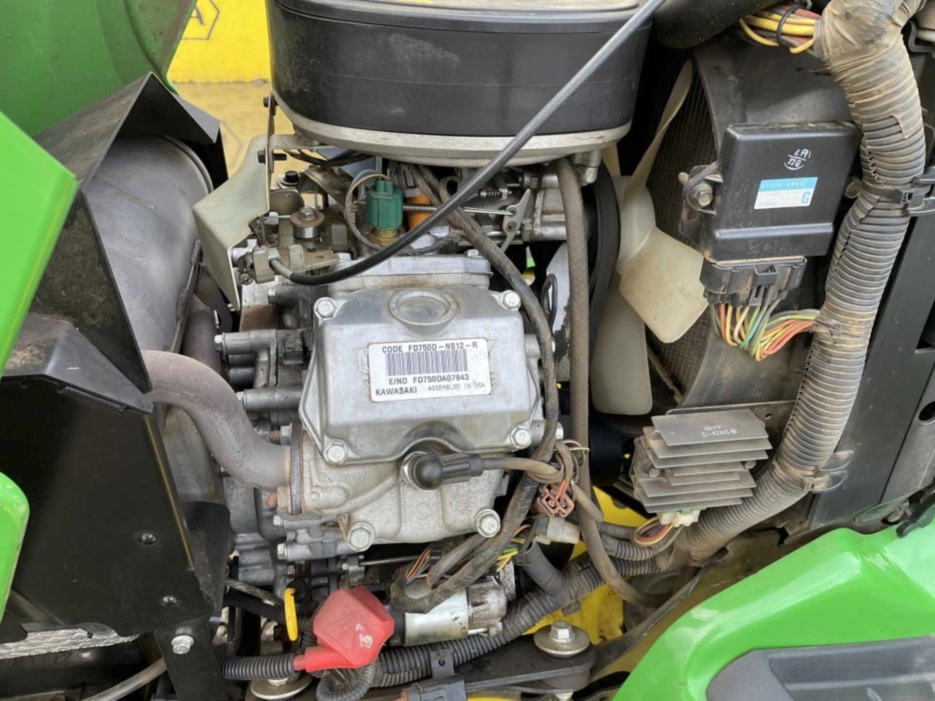 2015 John Deere X730 Ride On Mower - Image 5 of 19