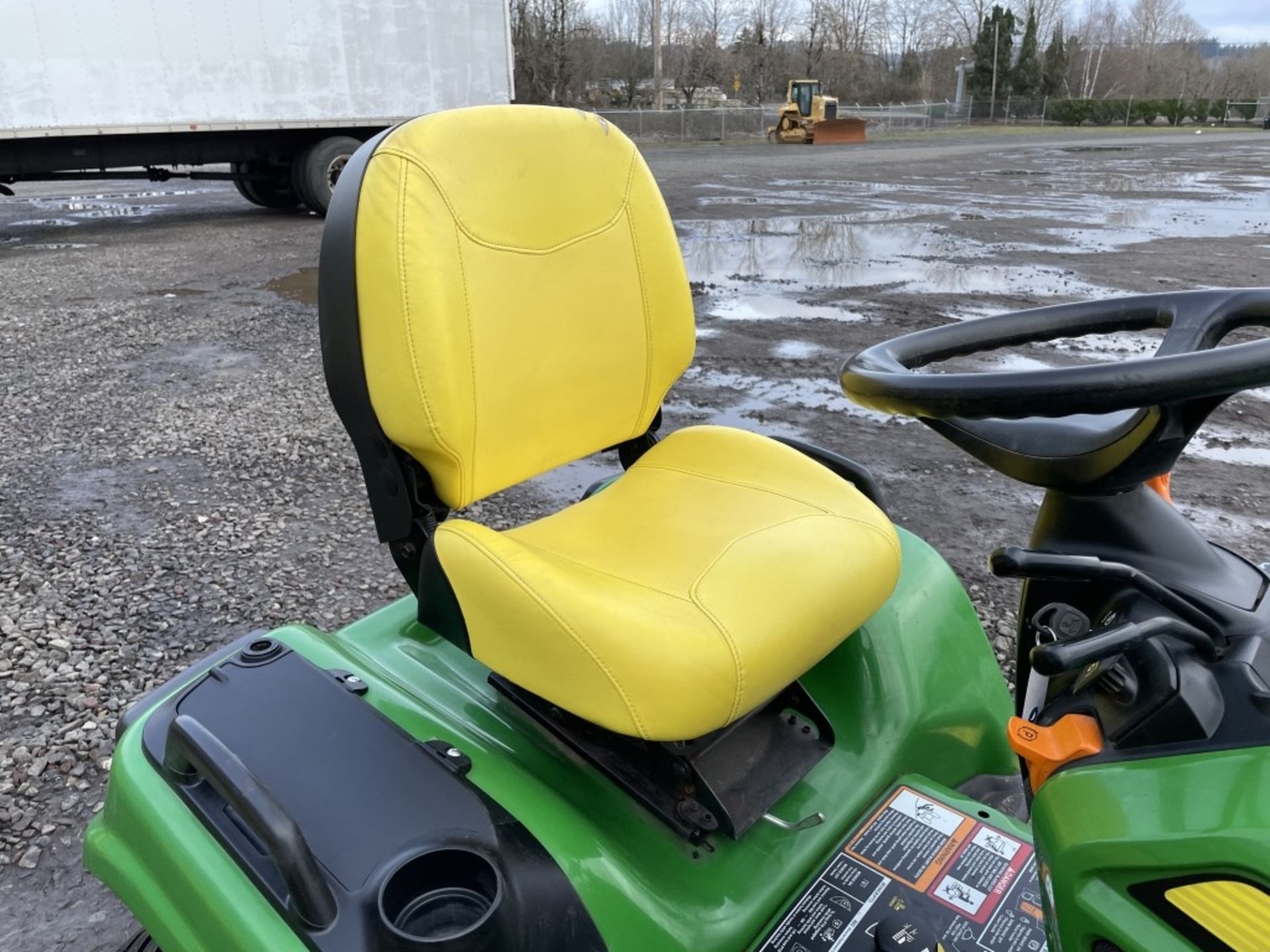 2015 John Deere X730 Ride On Mower - Image 14 of 19