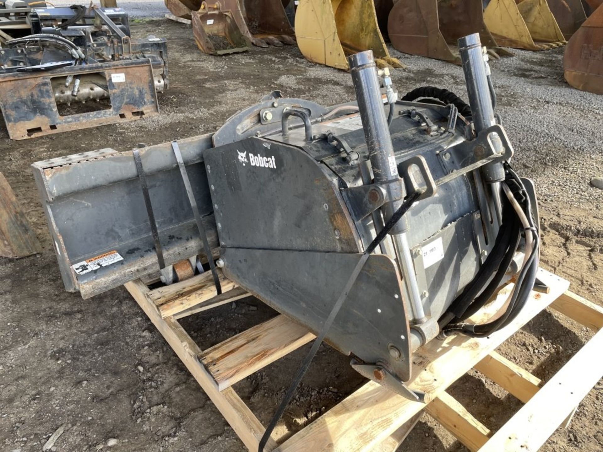 2016 Bobcat 24PLA Cold Planer - Image 2 of 6