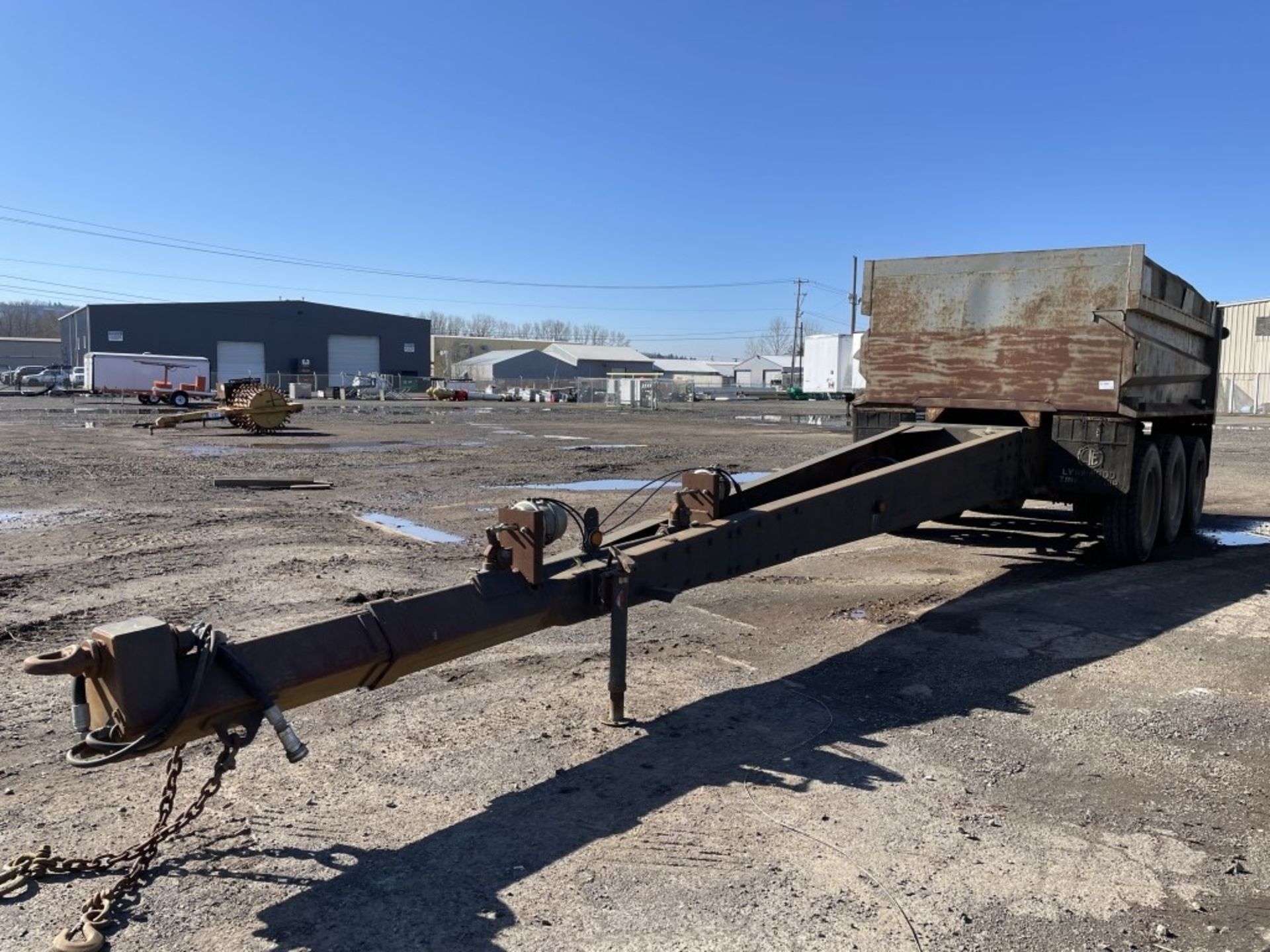 1993 Lynnton DRYBULK Tri-Axle Pup Trailer