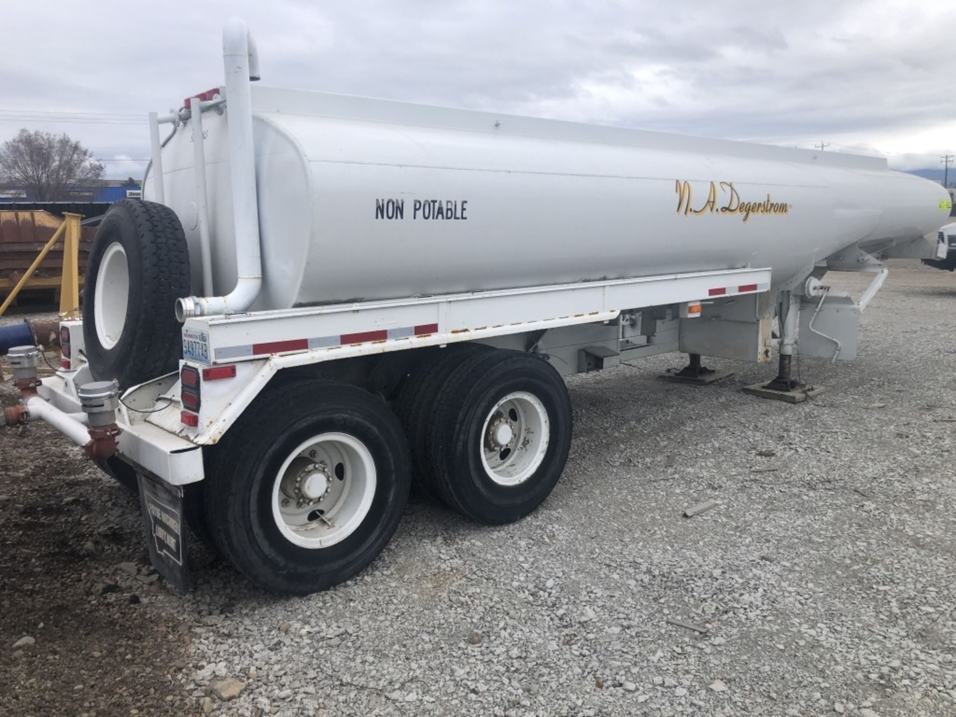 1980 Heil 5000 Gal T/A Water Tank Trailer - Image 5 of 24