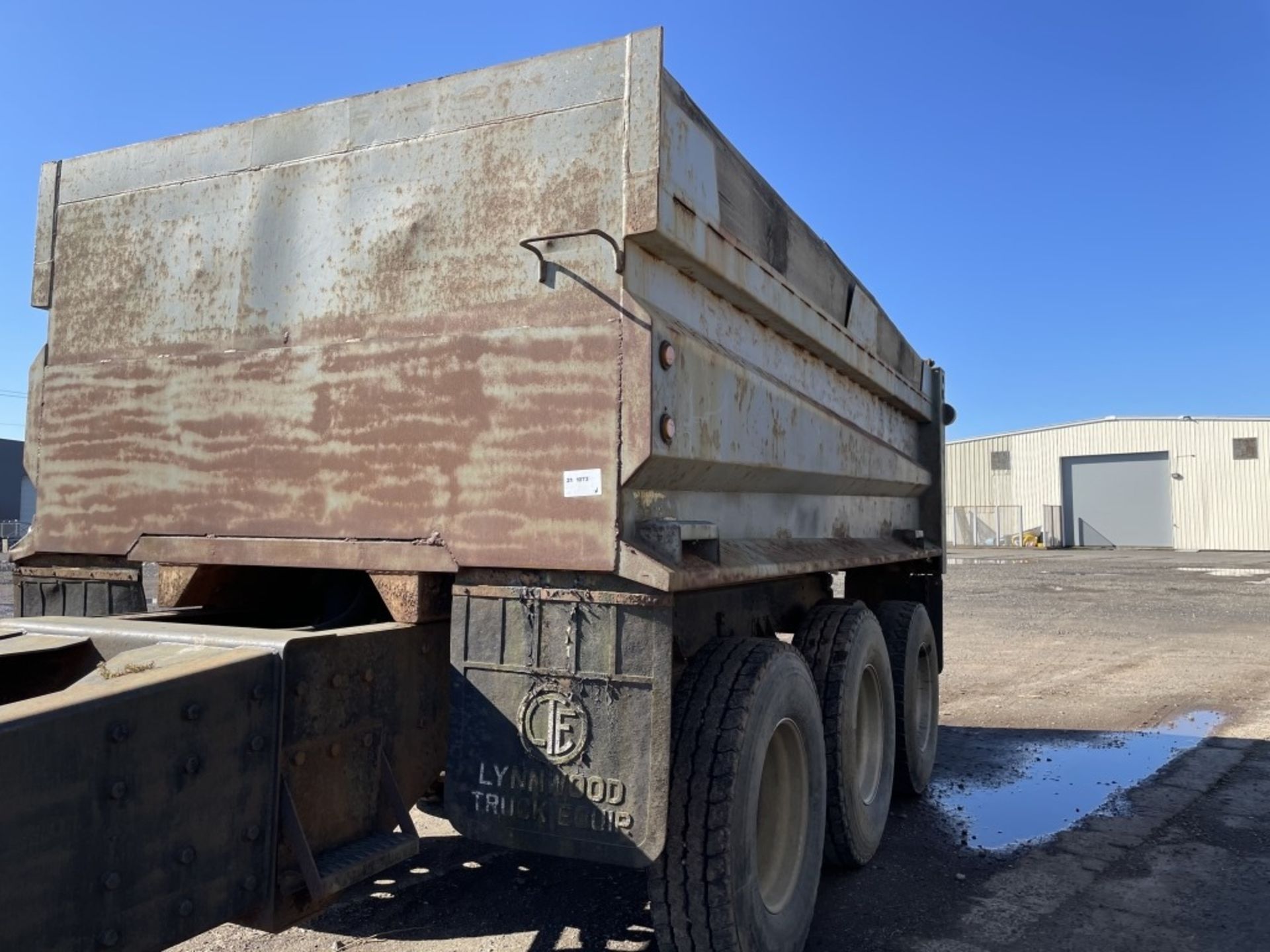 1993 Lynnton DRYBULK Tri-Axle Pup Trailer - Image 6 of 14