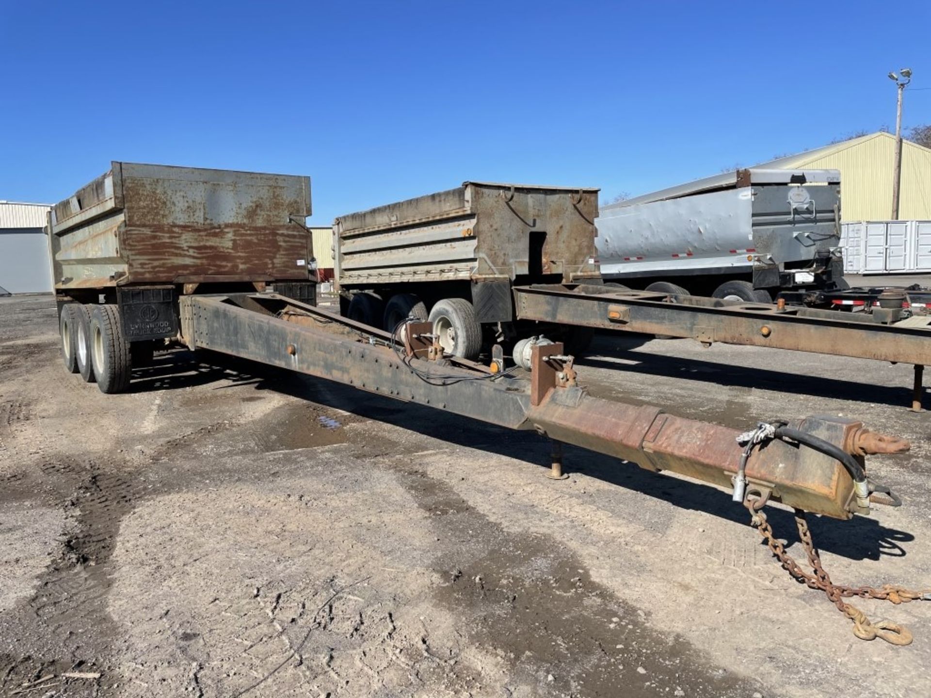 1993 Lynnton DRYBULK Tri-Axle Pup Trailer - Image 2 of 14