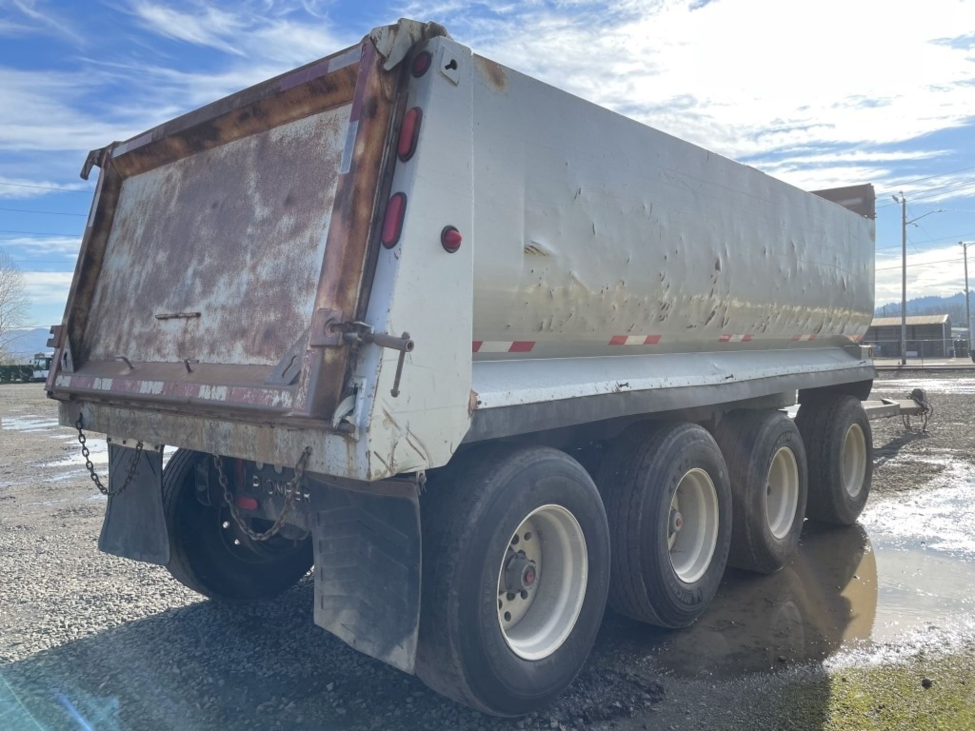 1997 Pioneer Quad Axle Pup Trailer - Image 6 of 18