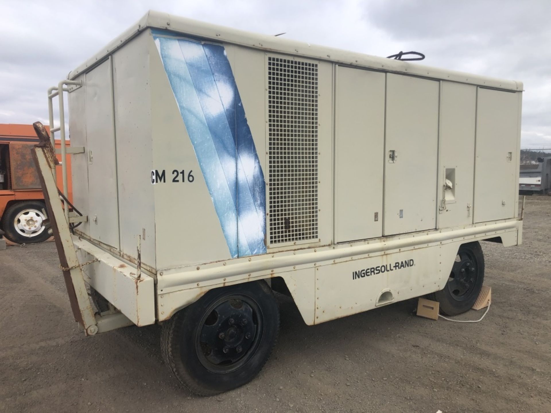 1981 Ingersoll Rand 750 Towable Air Compressor - Image 2 of 26