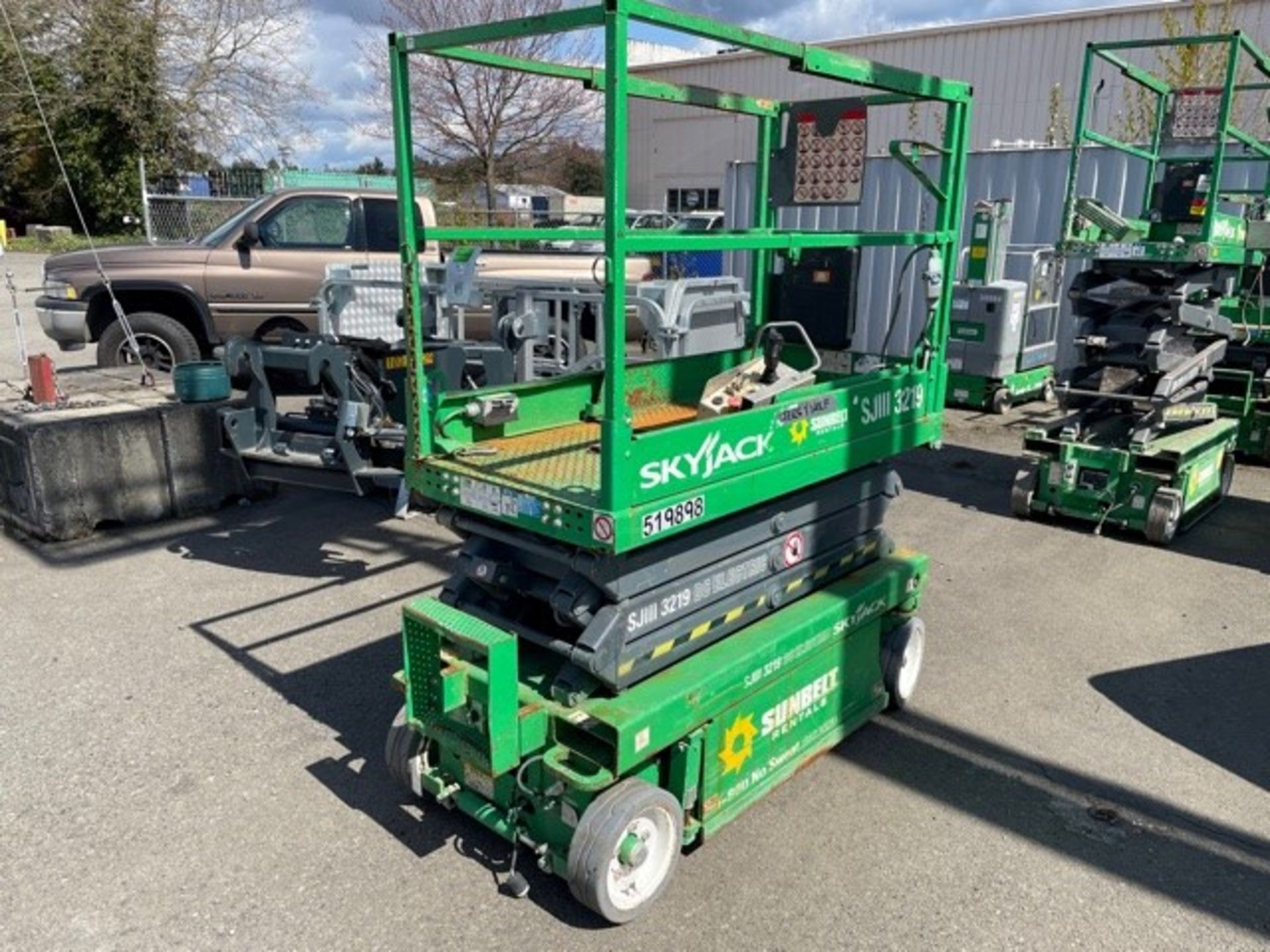 2013 Skyjack SJIII 3219 Scissor Lift