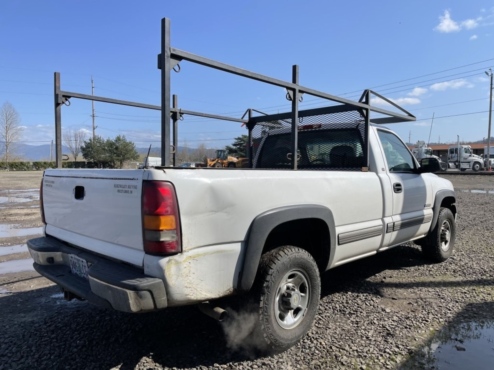 2002 Chevrolet Silverado 2500 Pickup - Image 3 of 17