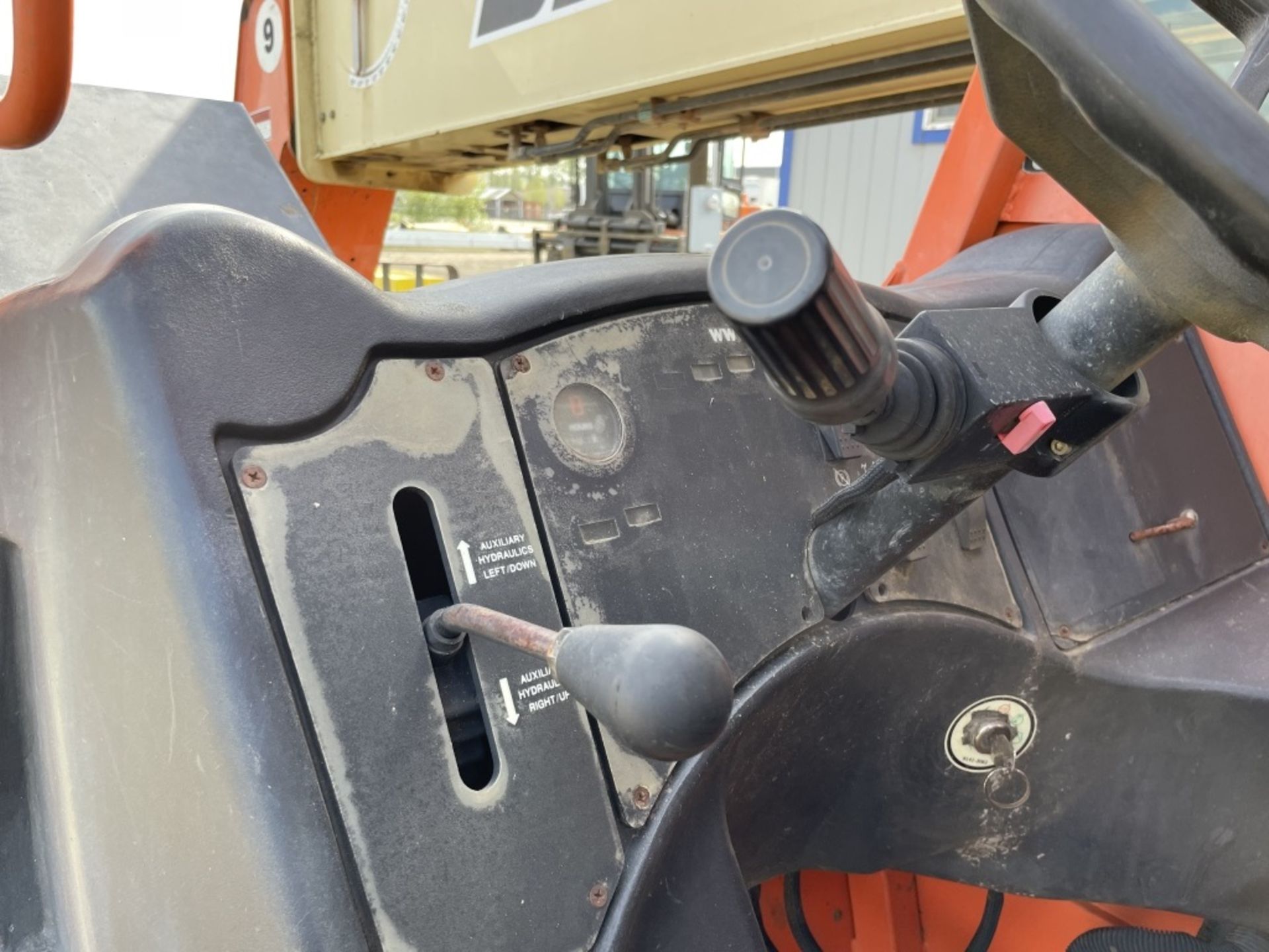 2005 JLG G9-43A Telescopic Forklift - Image 18 of 21