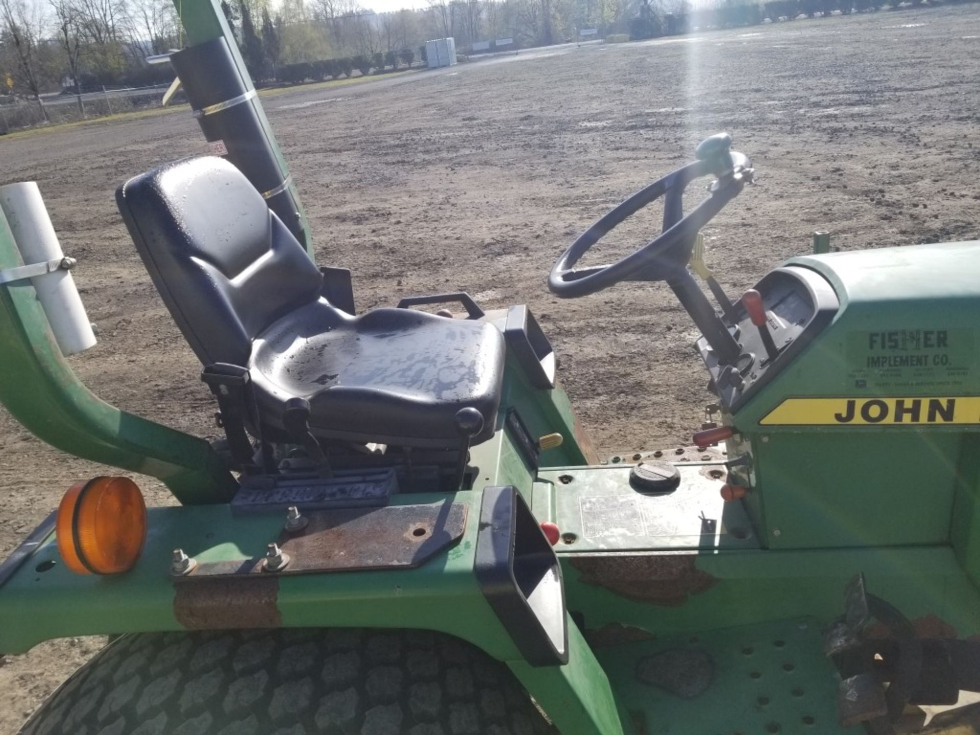 1995 John Deere 855 Utility Tractor / Mower - Image 14 of 18