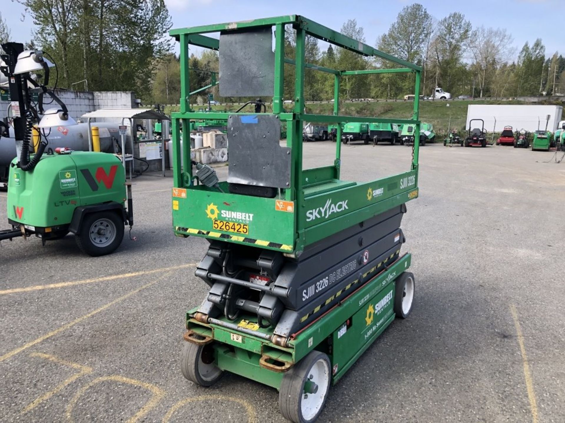 Skyjack SJIII 3226 Scissor Lift - Image 2 of 12