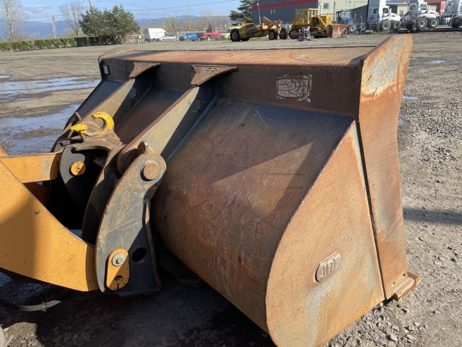 2007 Case 621E Wheel Loader - Image 8 of 35