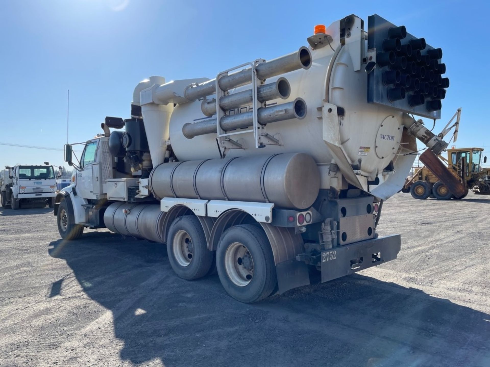 2002 Sterling T/A Vacuum Truck - Image 3 of 24