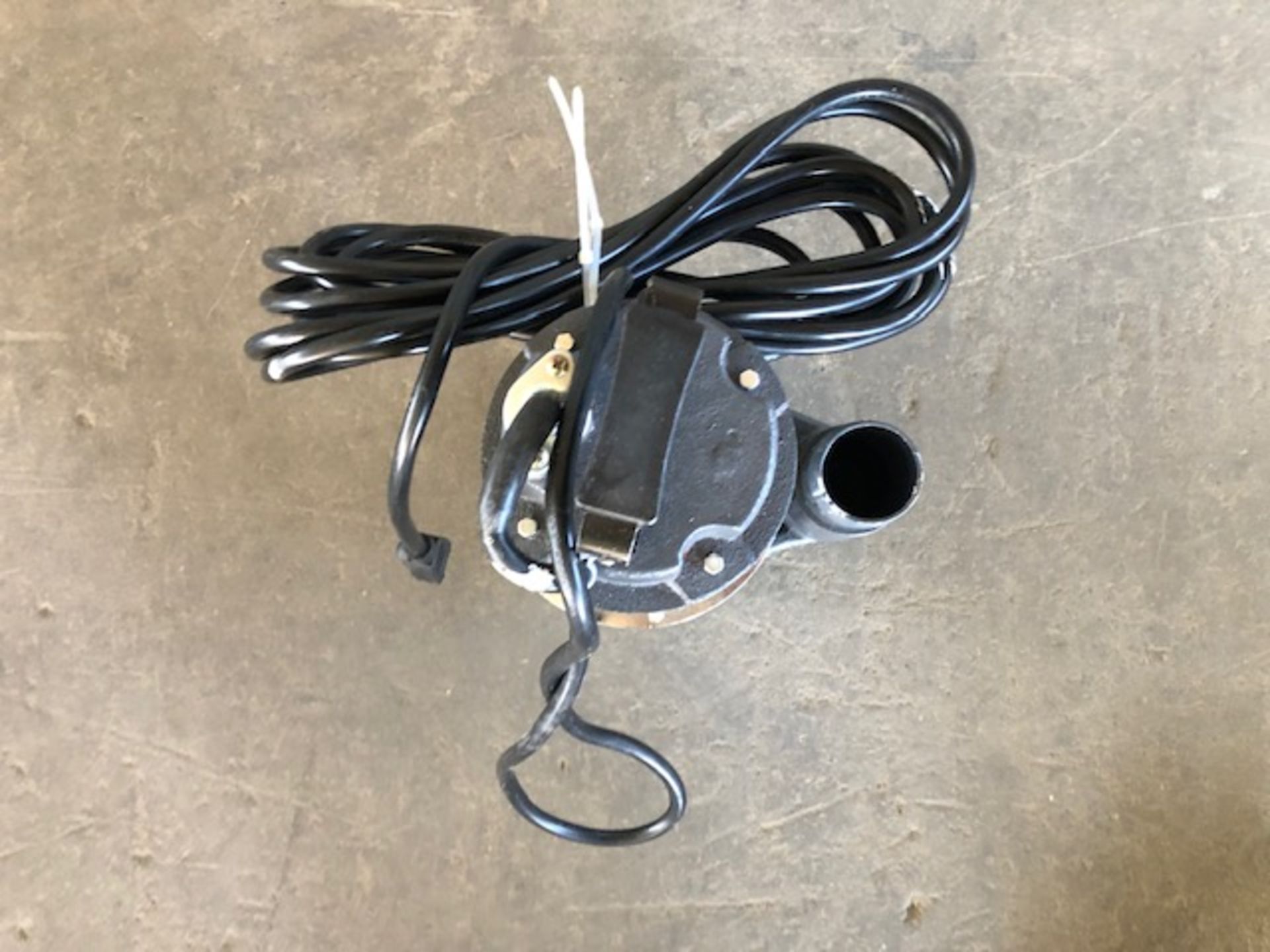 2021 Mustang MP 4800 2" Submersible Pump - Image 2 of 2