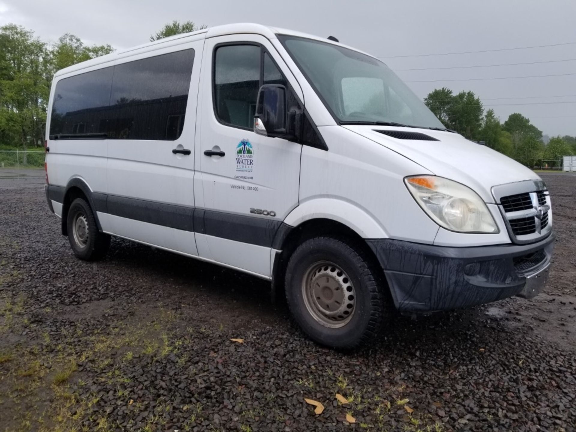 2008 Dodge Sprinter 2500 Passenger Van - Image 2 of 14