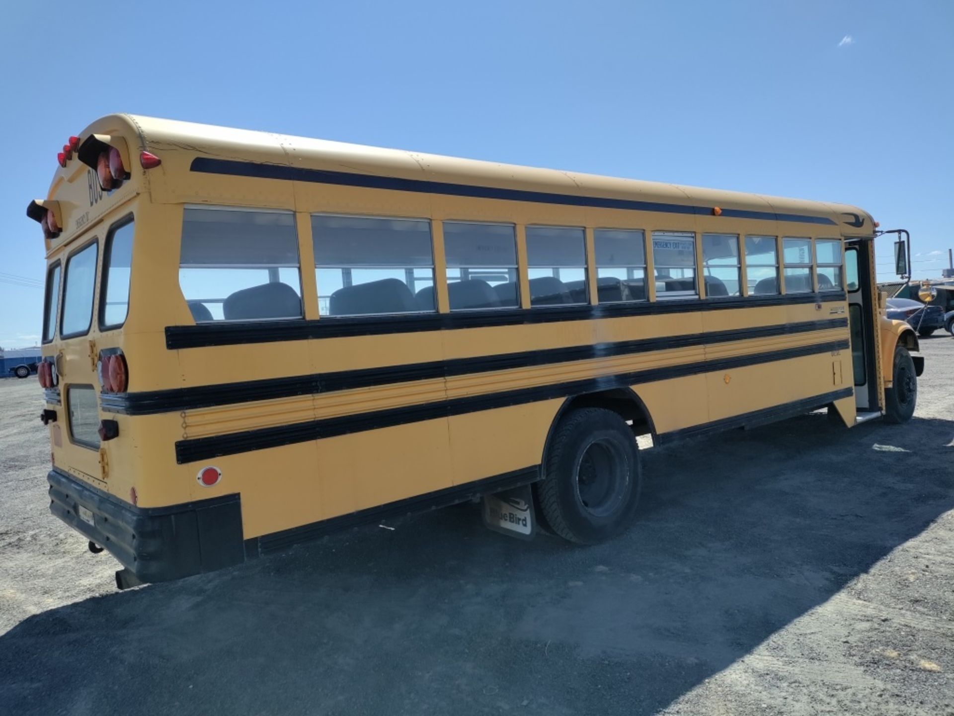 1993 International 3800 School Bus - Image 3 of 29