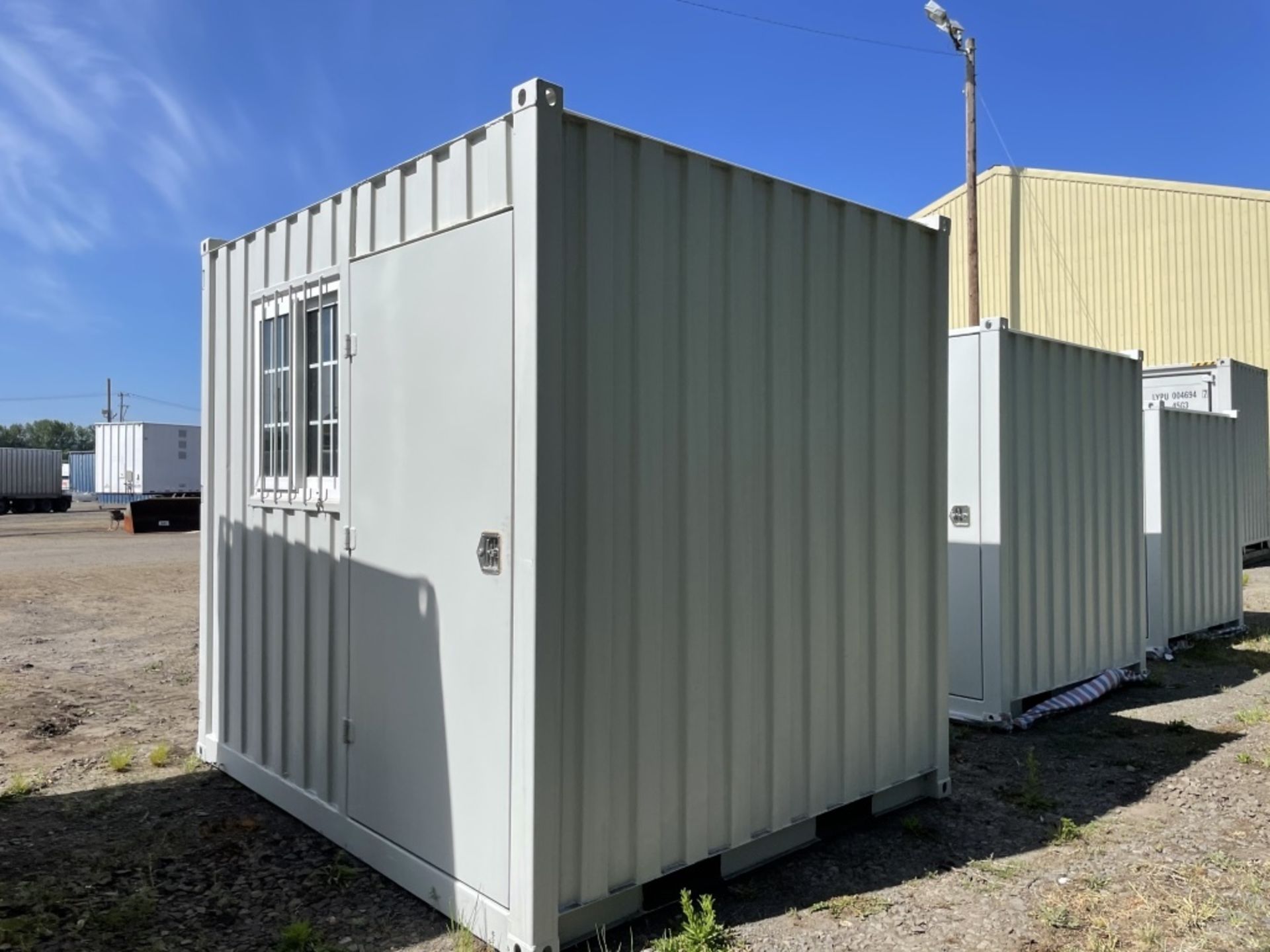2021 9' Shipping Container - Image 4 of 5