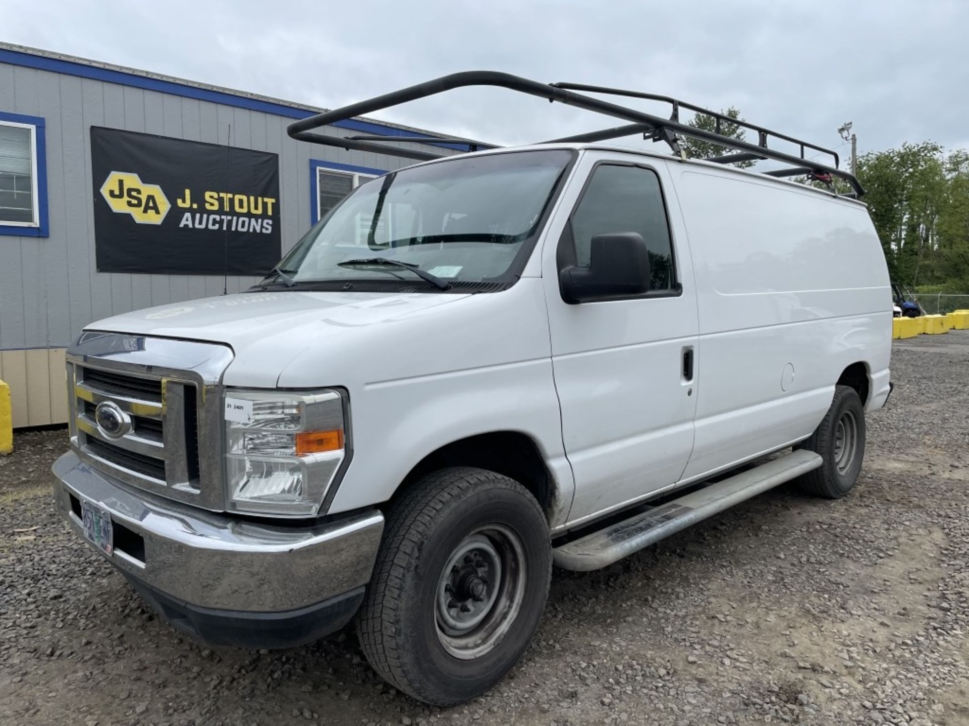 2009 Ford E250 SD Cargo Van