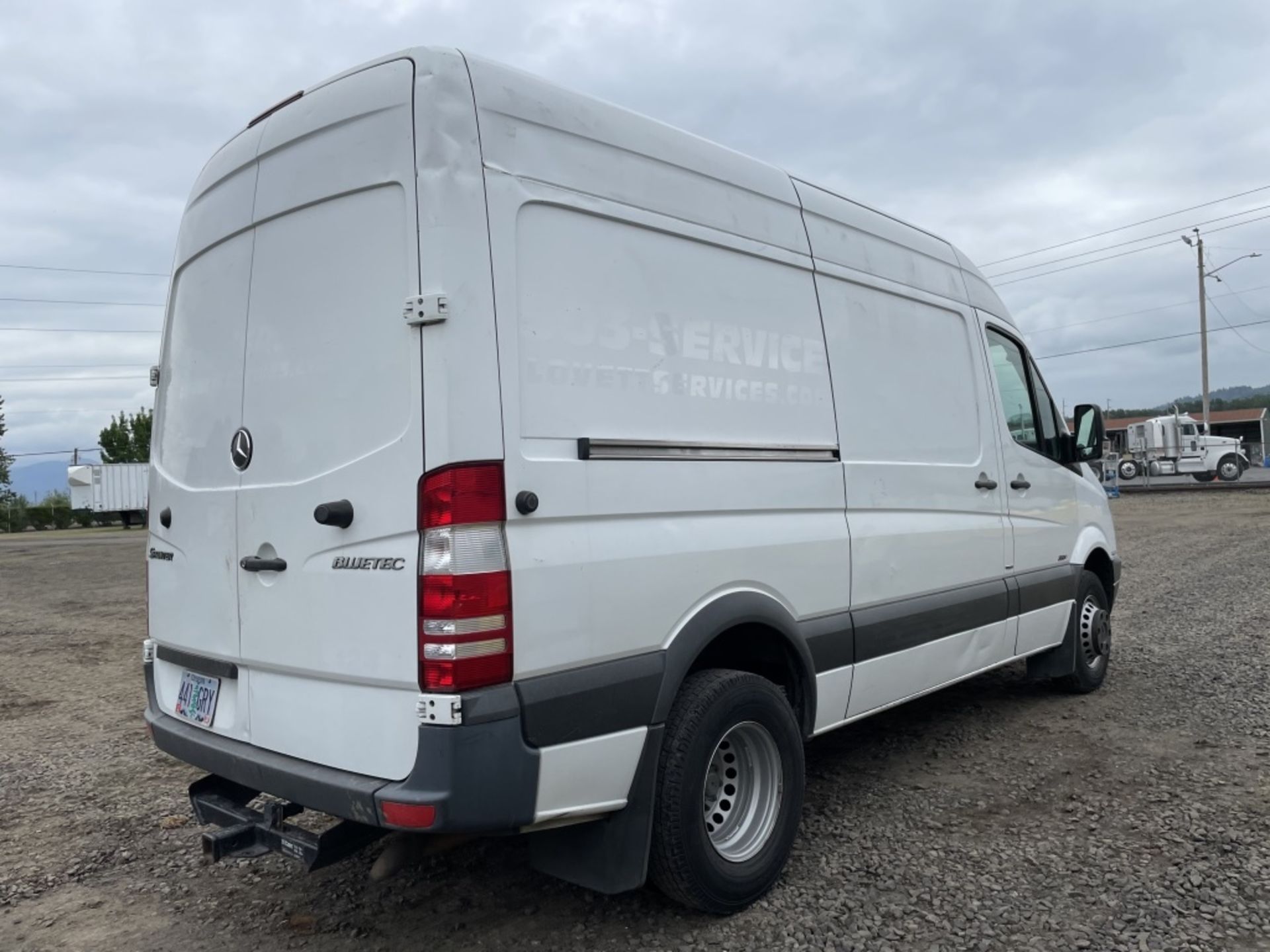 2013 Mercedes-Benz Sprinter 3500 Cargo Van - Image 3 of 15