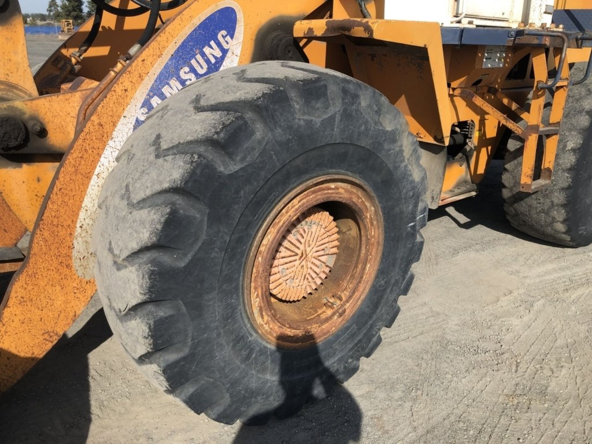 1996 Samsung SL180 Wheel Loader - Image 9 of 28