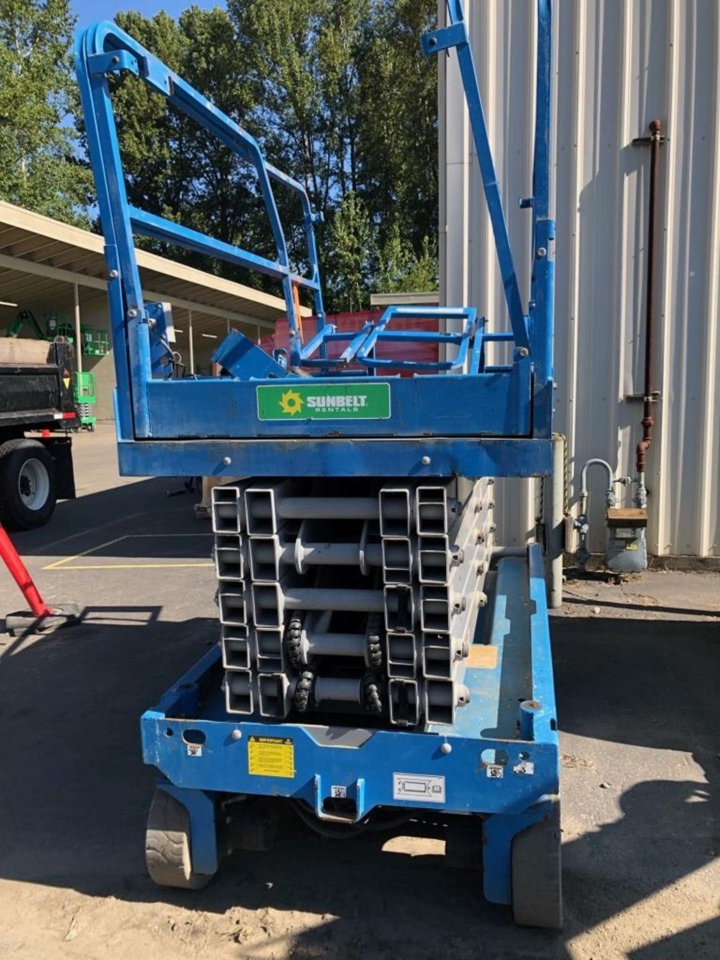 Genie GS4047 Scissor Lift - Image 4 of 7