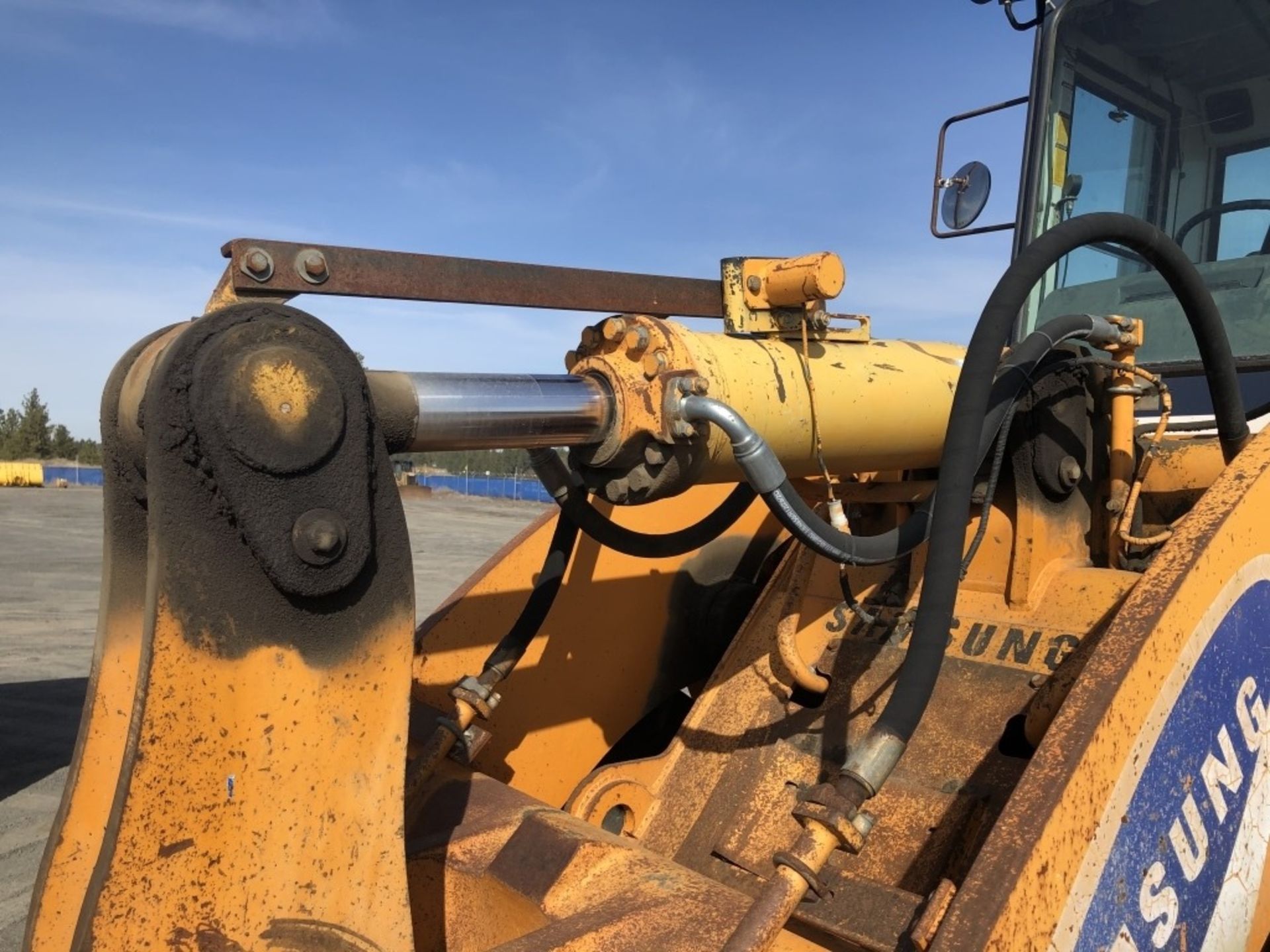 1996 Samsung SL180 Wheel Loader - Image 8 of 28