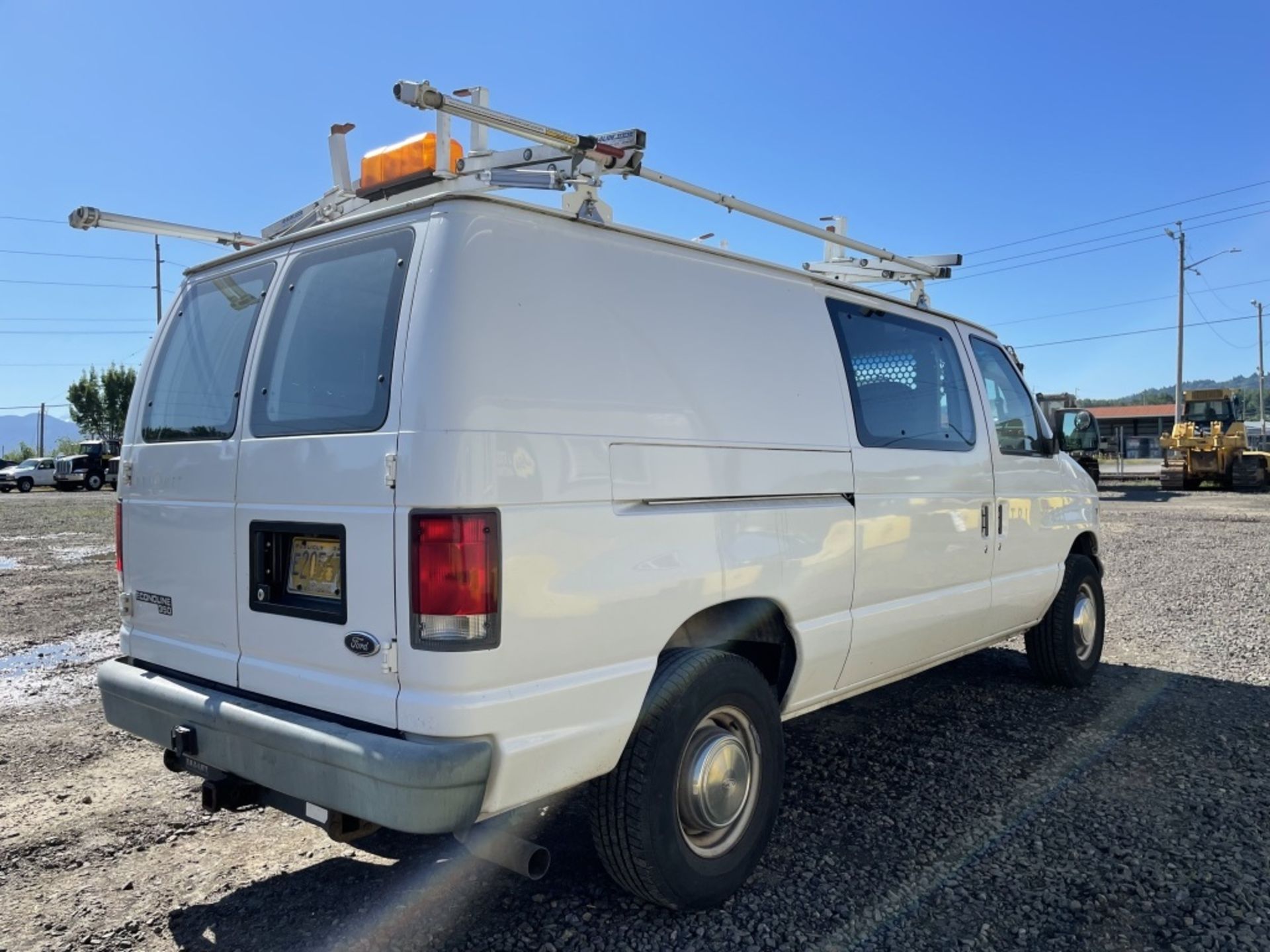 1998 Ford E350 Cargo Van - Image 3 of 15