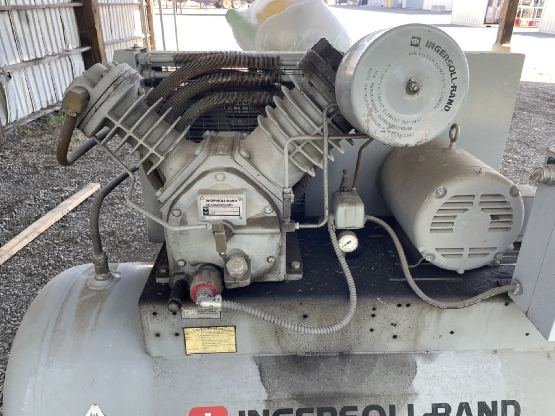 Ingersoll-Rand T30 Air Compressor - Image 6 of 8