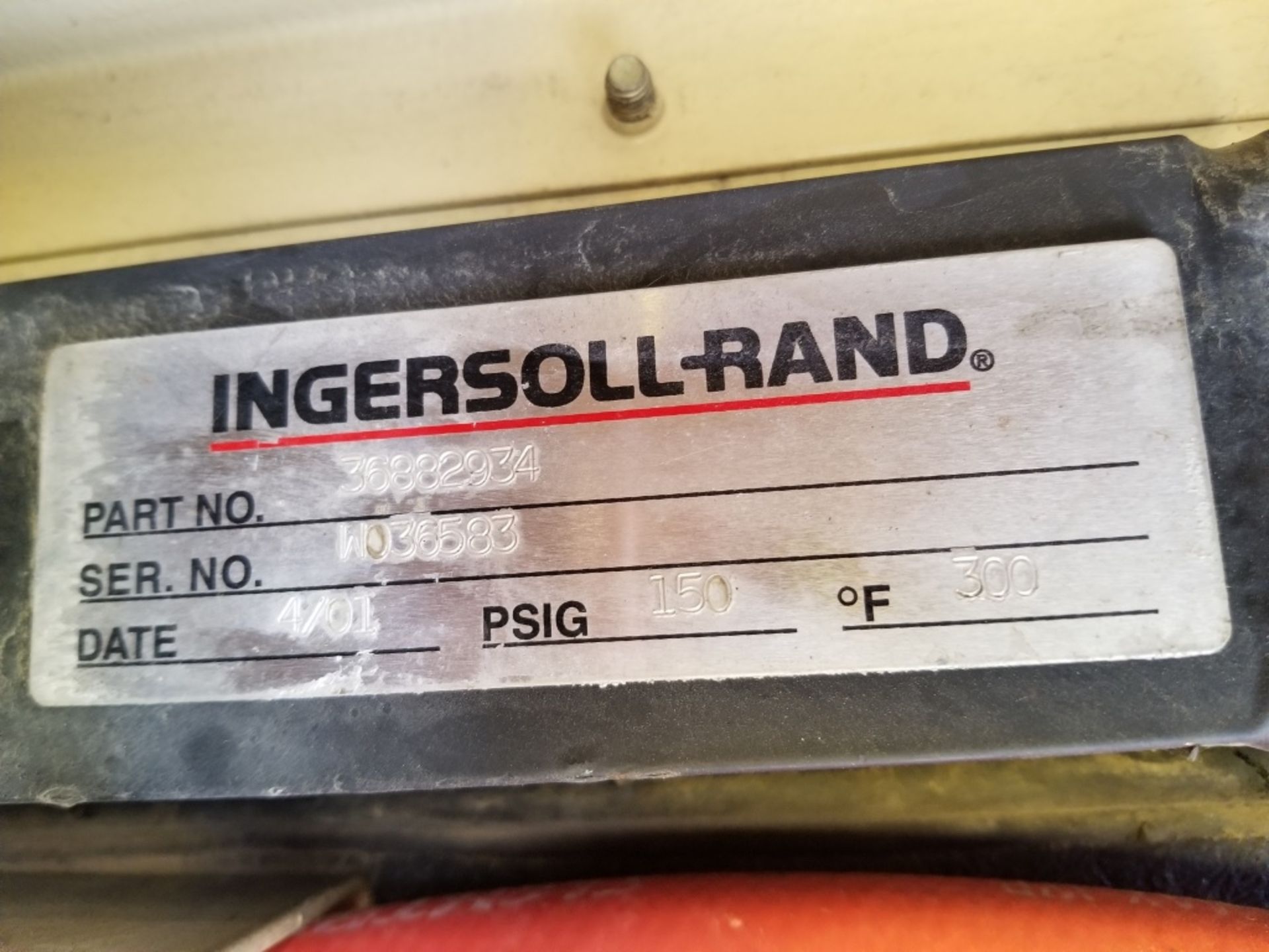 2001 Ingersoll-Rand 185 Towable Air Compressor - Image 8 of 17