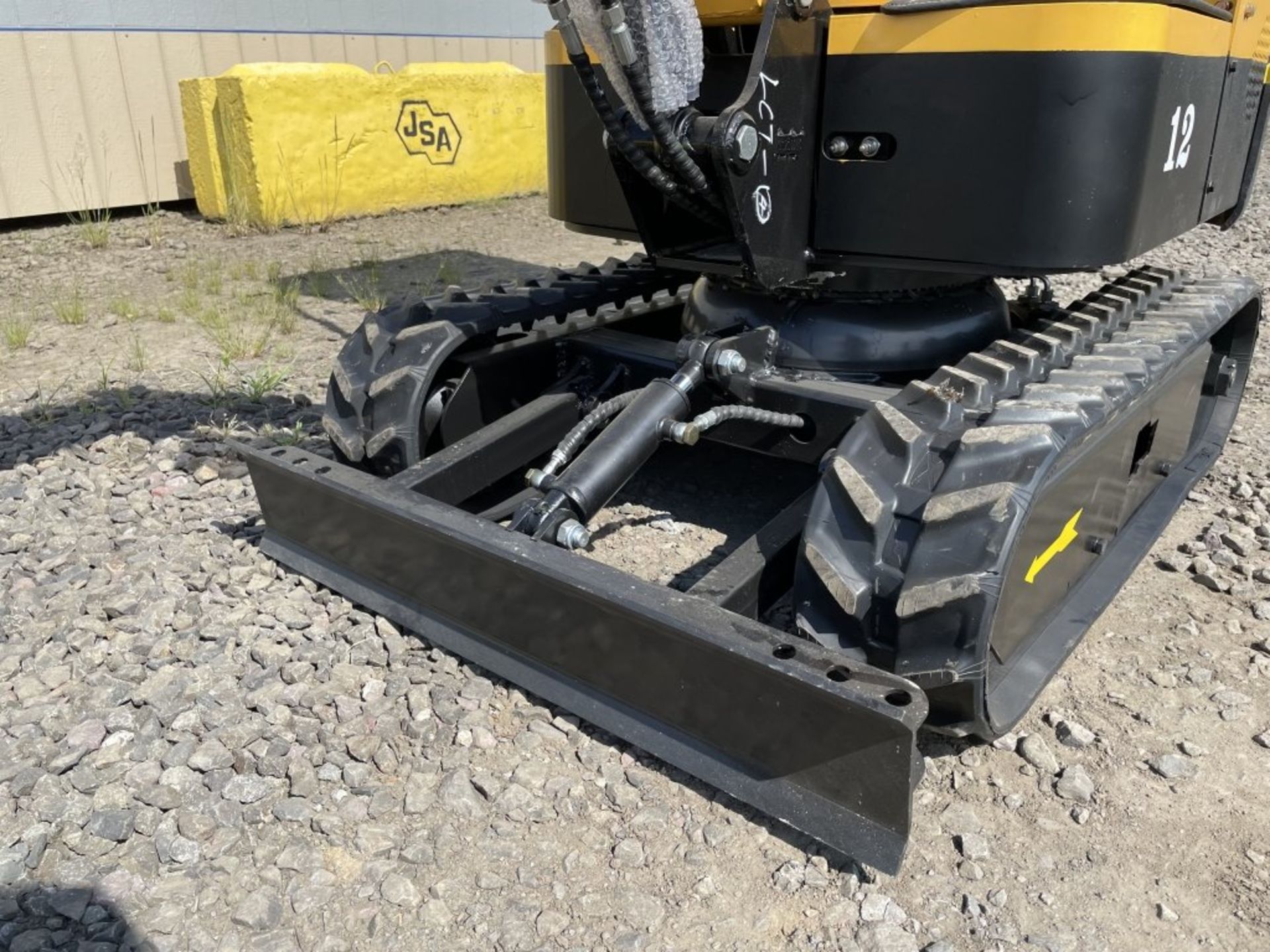 2021 Agrotk YM10 Mini Hydraulic Excavator - Image 9 of 24