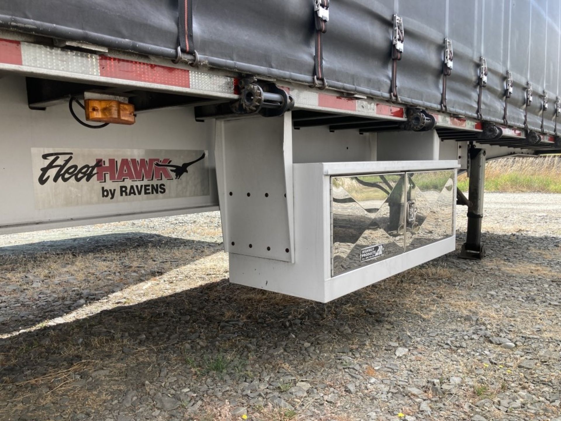 2000 Ravens T/A 48' Curtain Side Trailer - Image 10 of 15