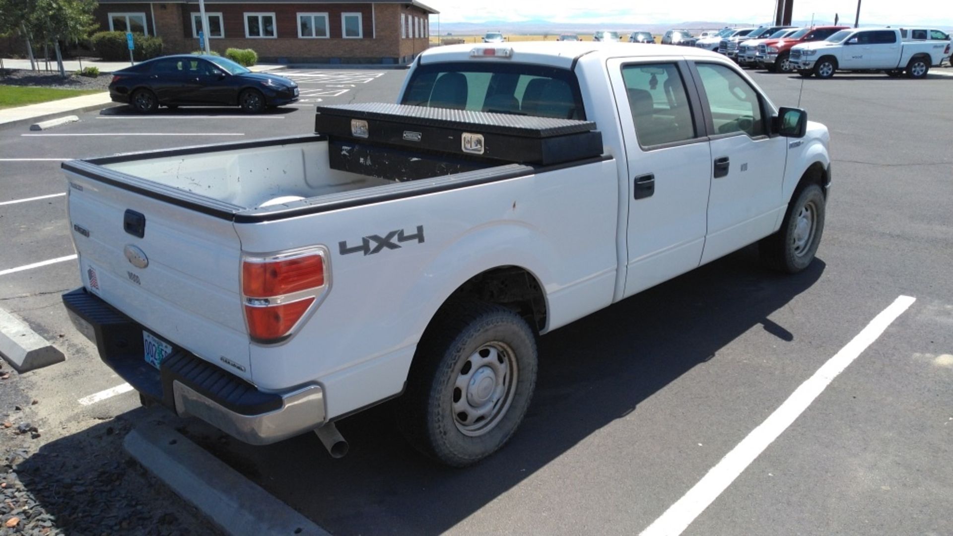 2011 Ford F150 XL 4x4 Crew Cab Pickup - Image 5 of 22