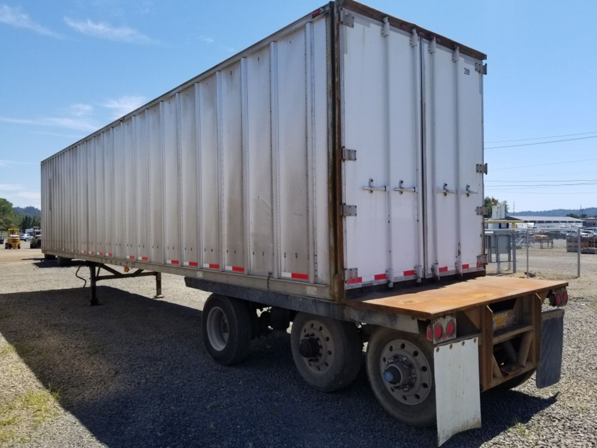 1991 Fruehauf FG9NF2T1-48W Tri-Axle Refuse Trailer - Image 4 of 8