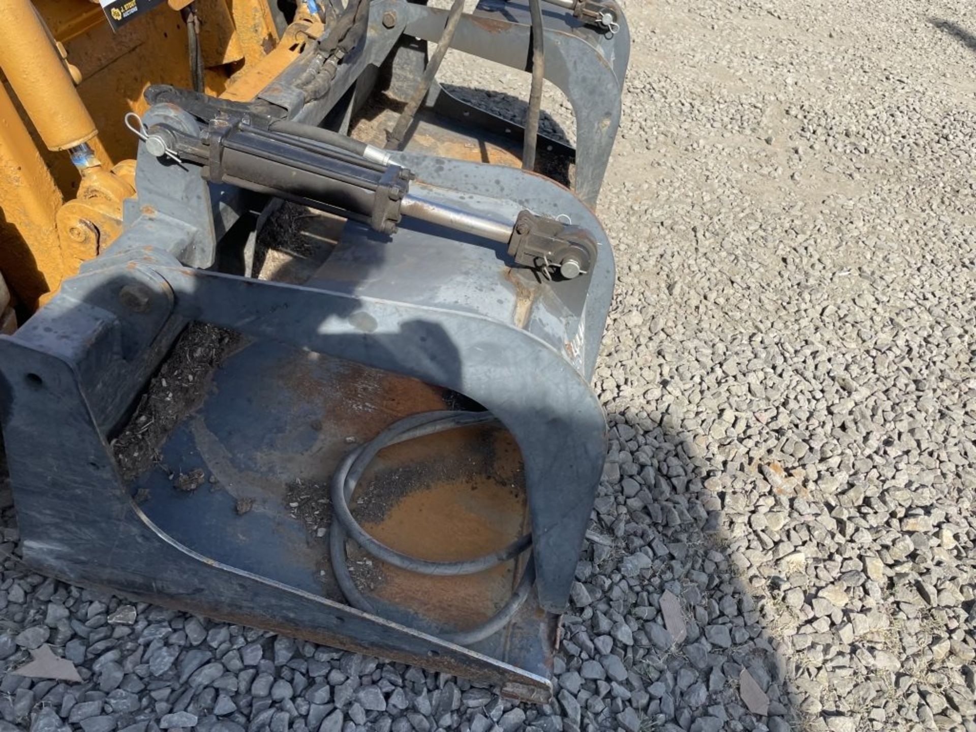 2004 Case 445 Skid Steer Loader - Image 12 of 15