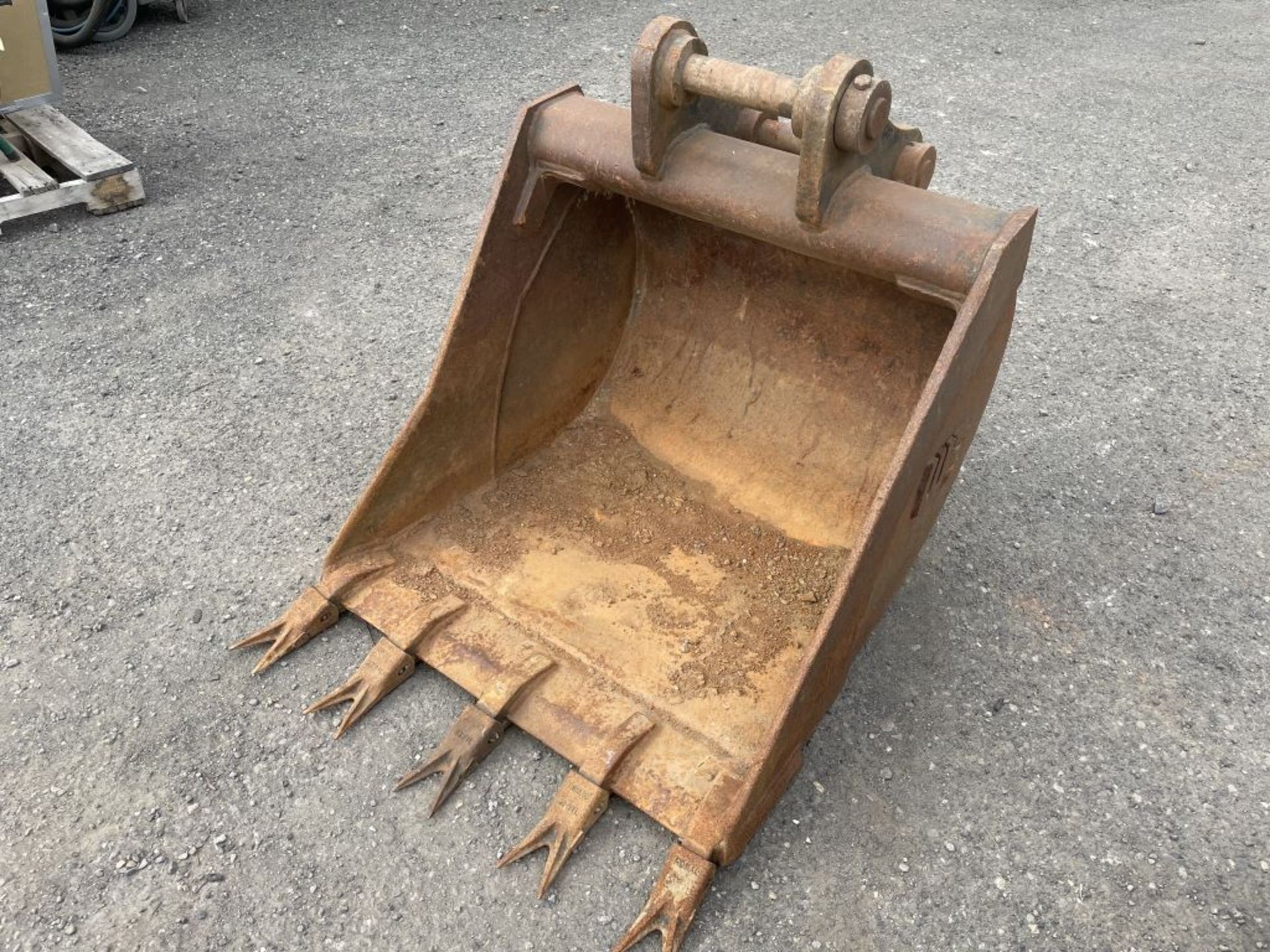 WB 30" Dig Bucket