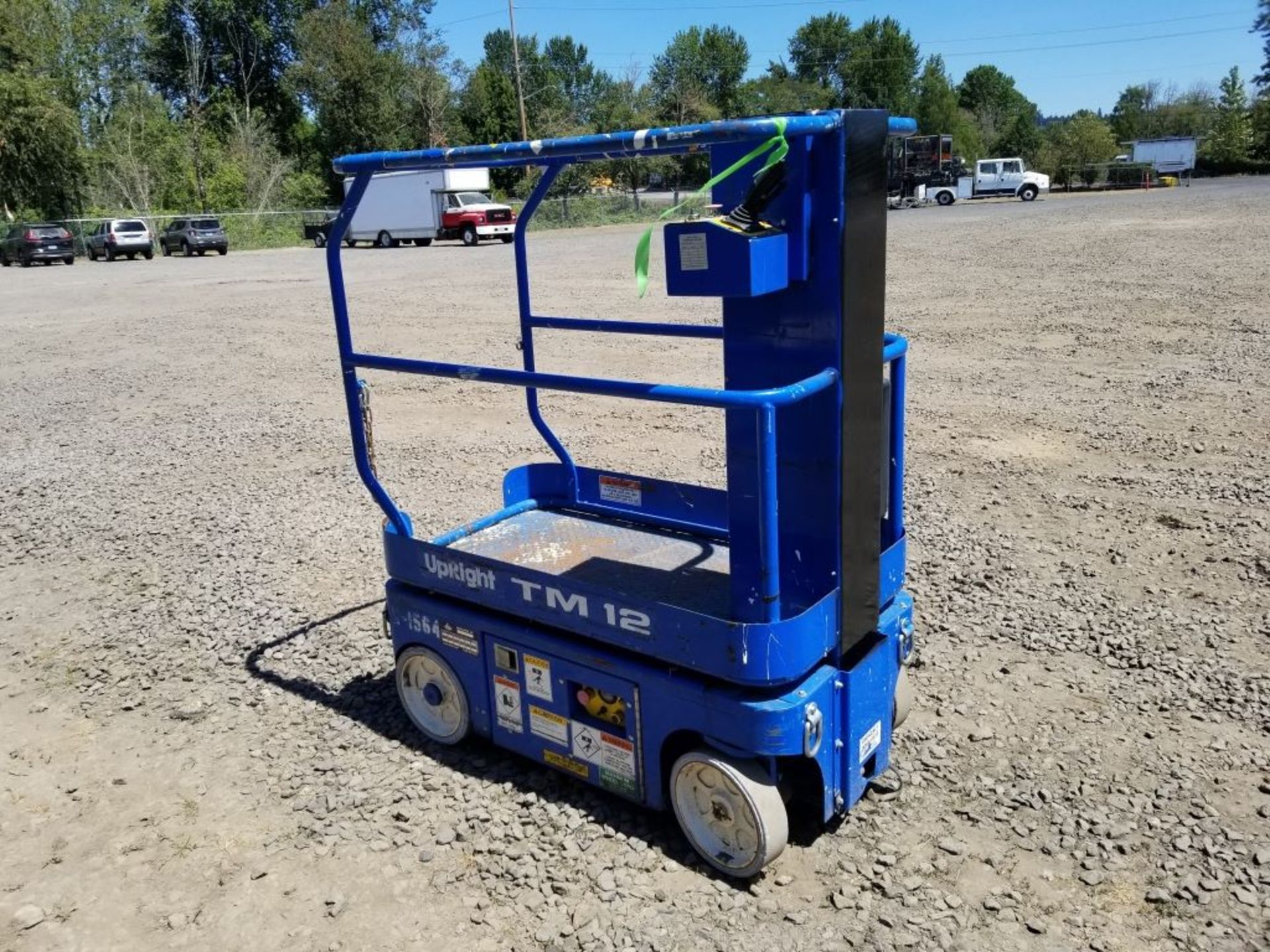 2002 Upright TM12 Scissor Lift - Image 2 of 9