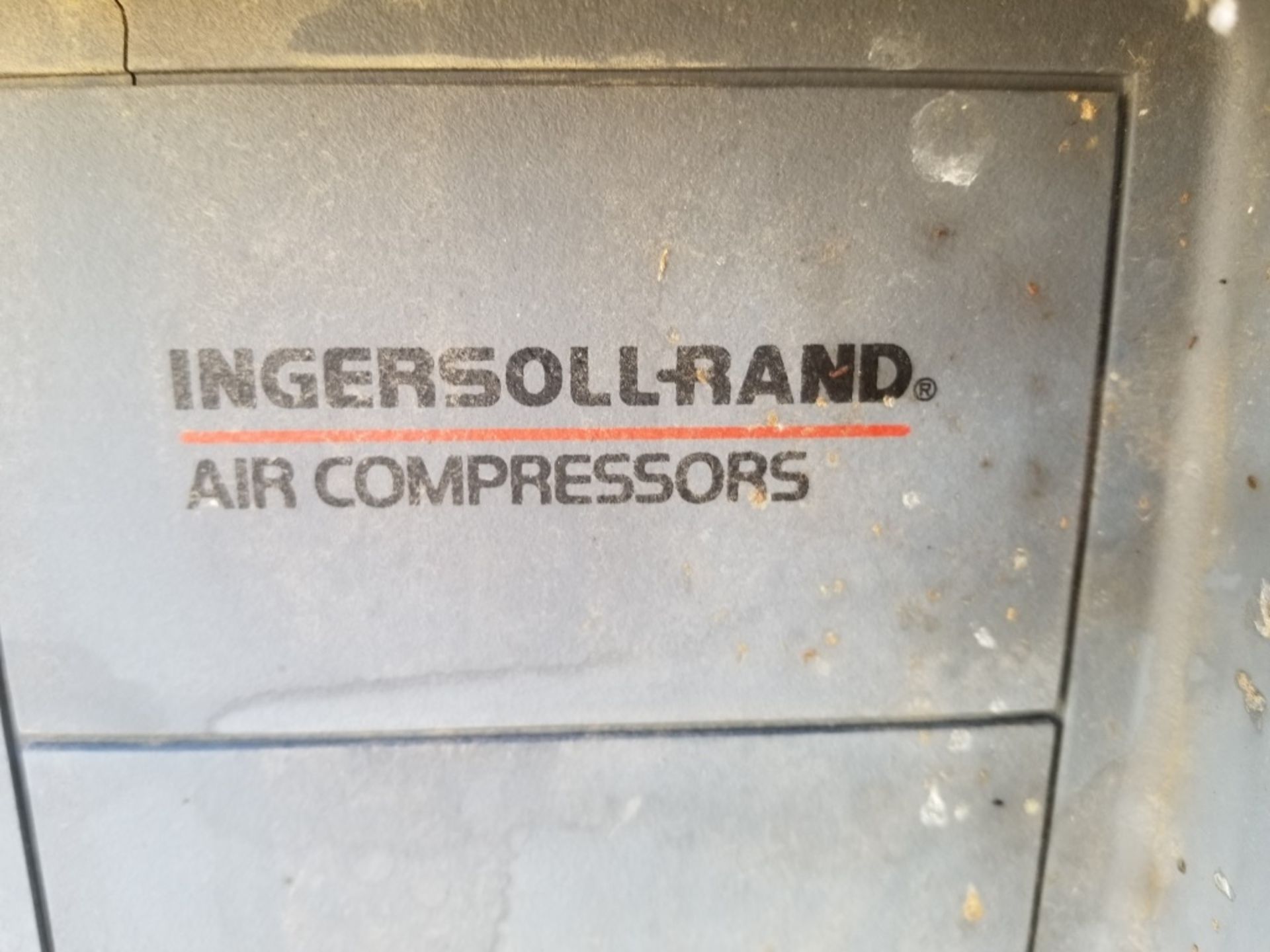 2001 Ingersoll-Rand 185 Towable Air Compressor - Image 15 of 17